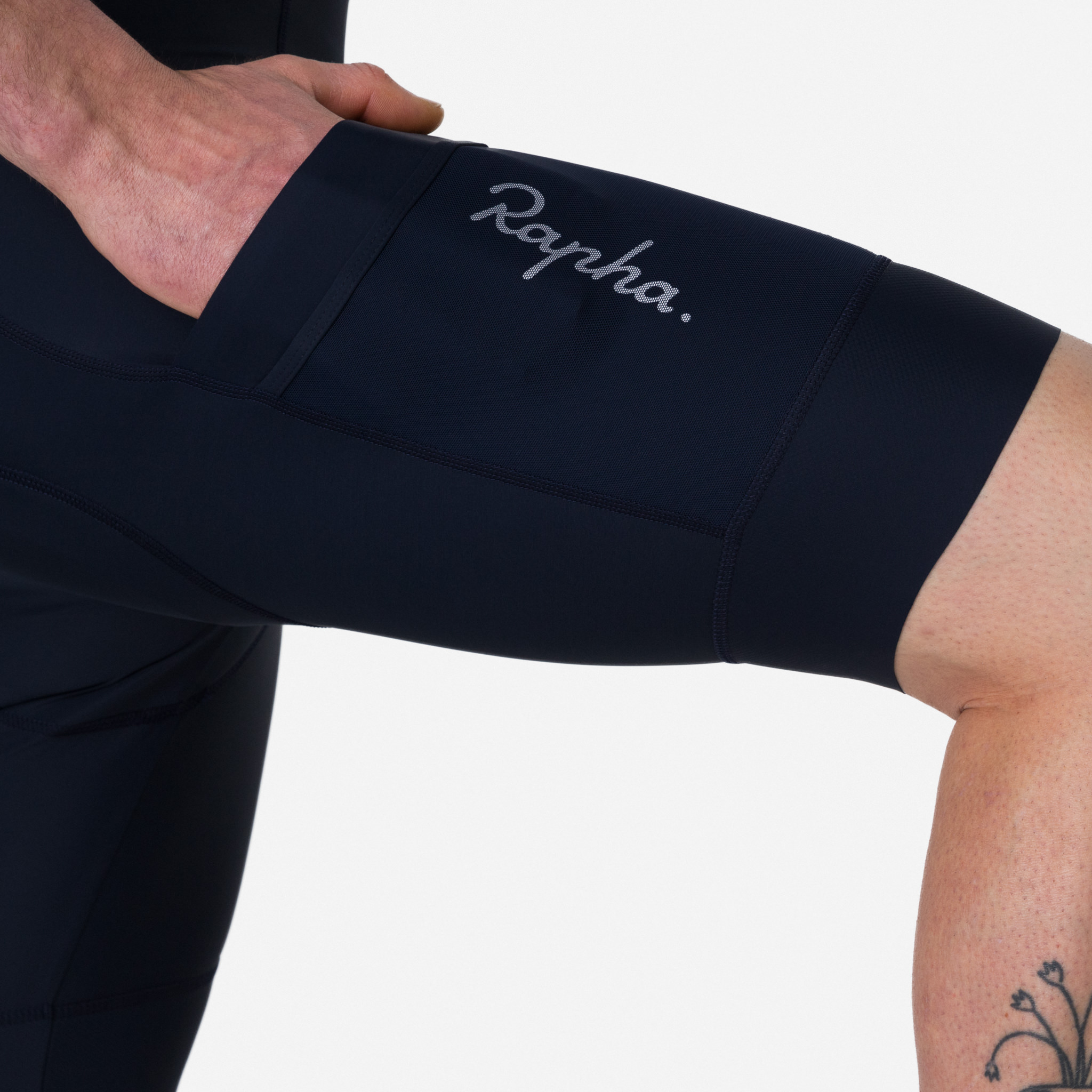 ウェア rapha men's cargo bib shorts Dark Grey,M BUQ01XX_DNW_Mens-Brevet-