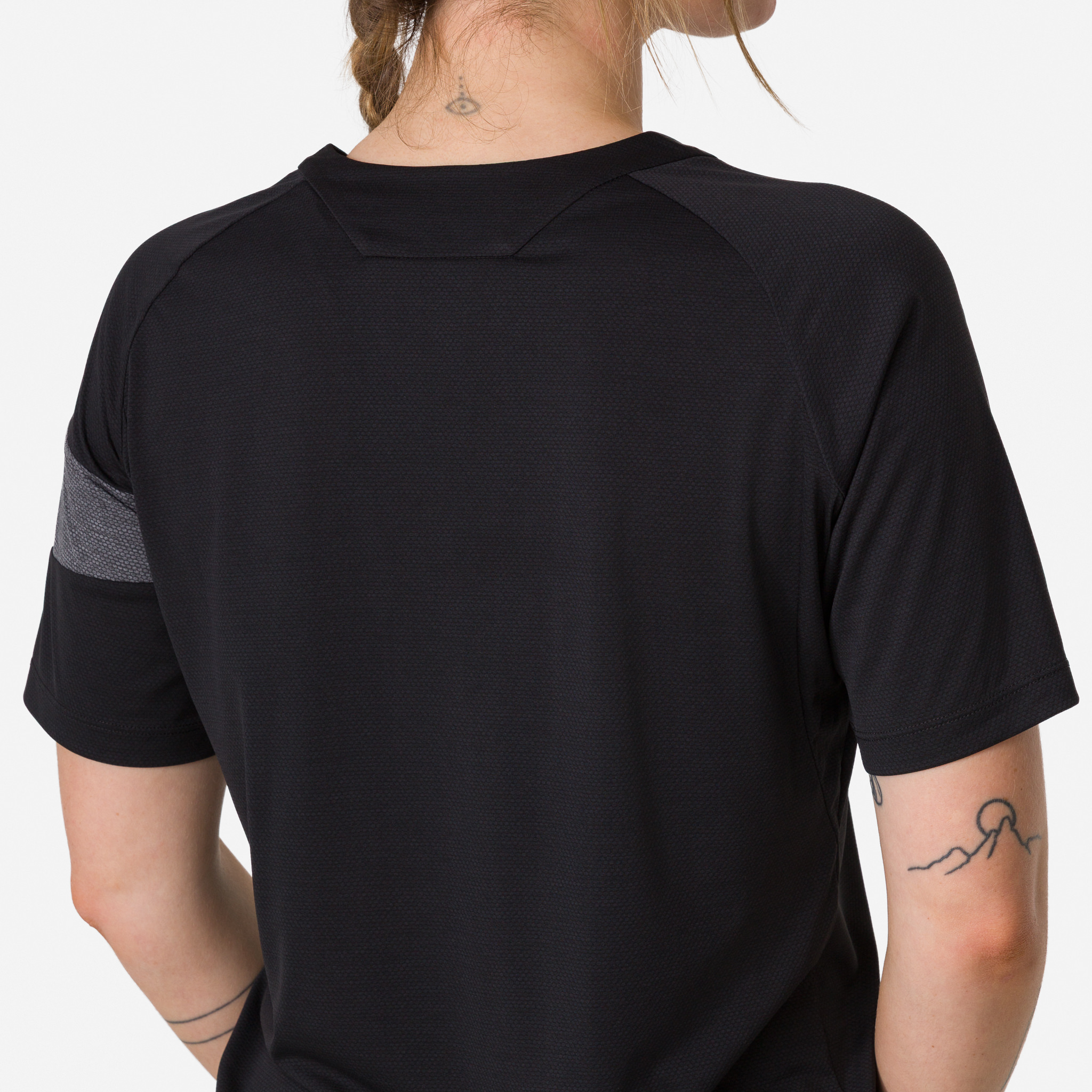 ラファ(Rapha)メンズ (M)トレイル テクニカル Tシャツ　新品 試着のみ InoPedalの自転車日記 » Rapha(ラファ) メンズ トレイル