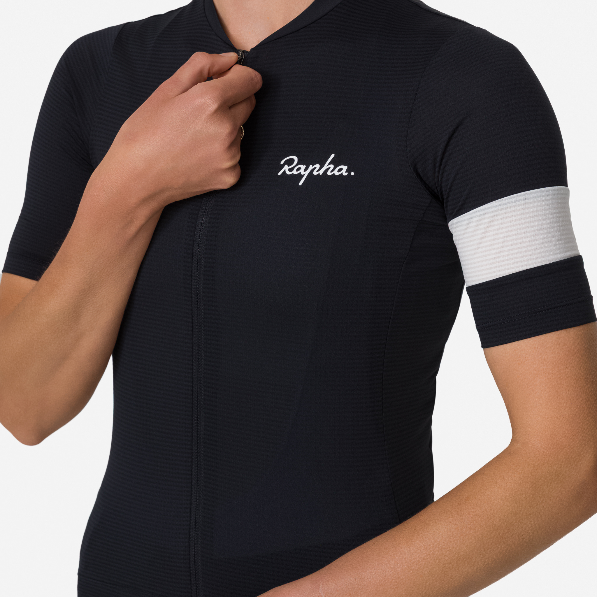 Rapha CORE ジャージ Sサイズ 黒 Rapha Core Jersey（サイクルジャージ）のサイズ感と質感
