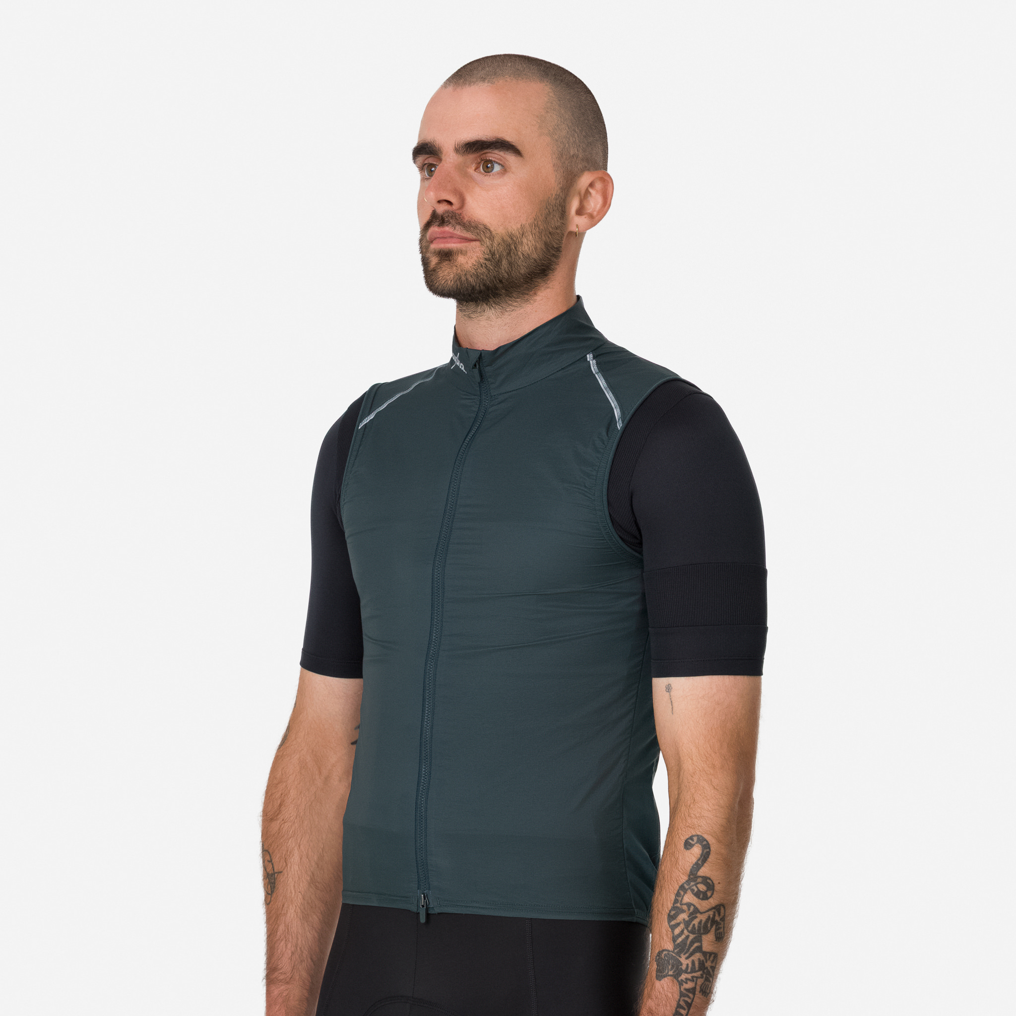 新品rapha メンズブルベエレメントウィンドジレ　M メンズ ブルベ エレメント ウィンド ジレ | Rapha