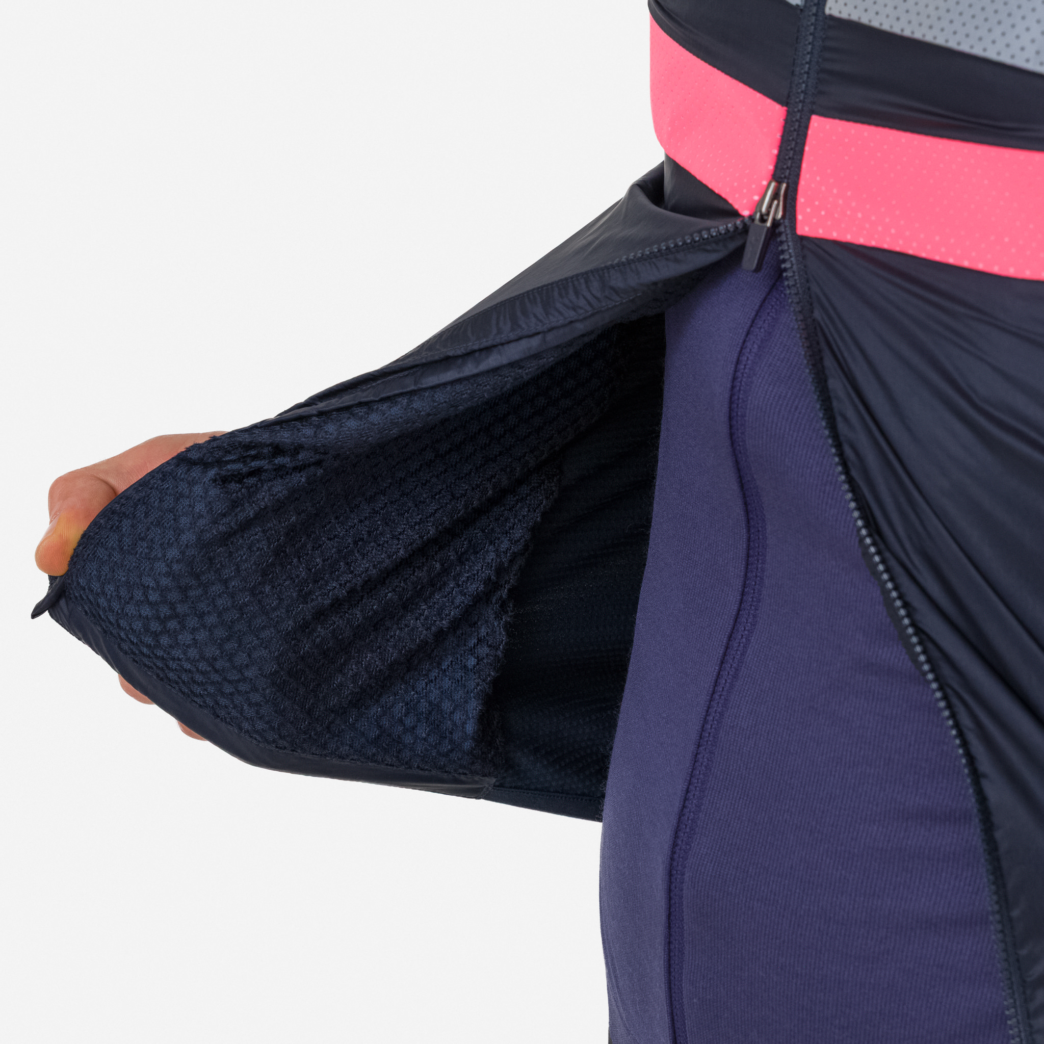 年末価格⭐️Rapha ブルベインサレーテッドジャケット Lダークネイビー メンズ ブルベ インサレーティッド ジャケット | Rapha