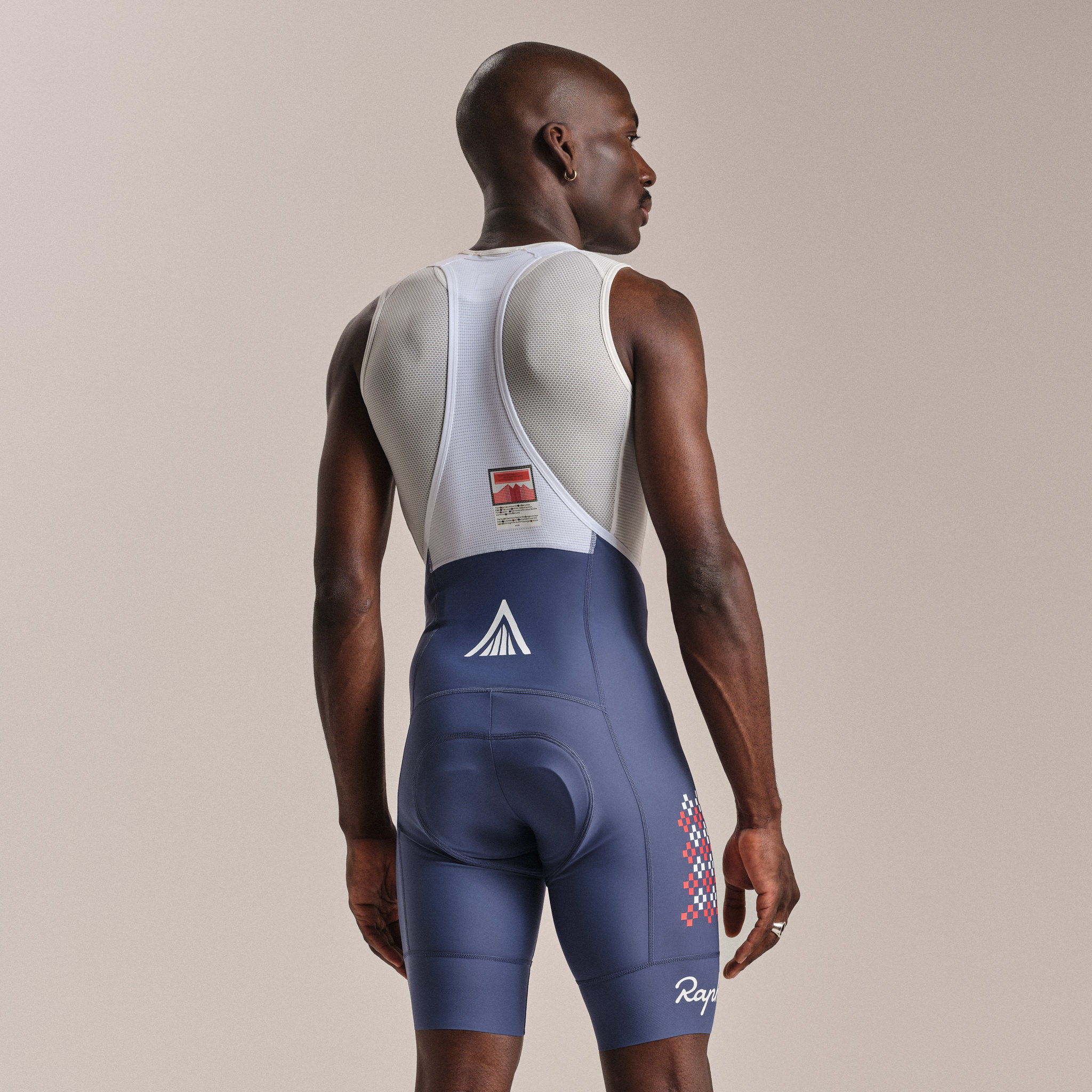 AMANI メンズ プロチーム トレーニング ビブショーツ | Rapha