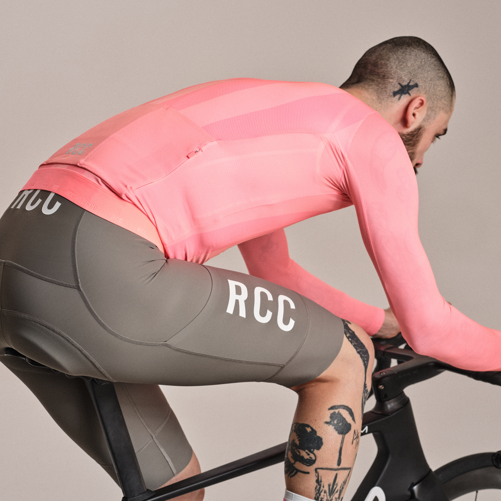 メンズ RCC プロチーム ロングスリーブ ライトウェイト ジャージ | Rapha