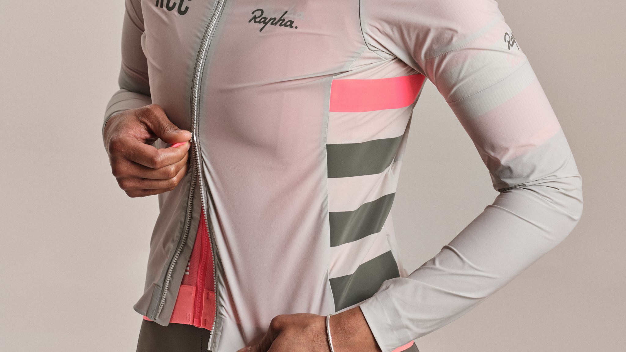Women's RCC Pro Team Lightweight Wind Jacket | Rapha