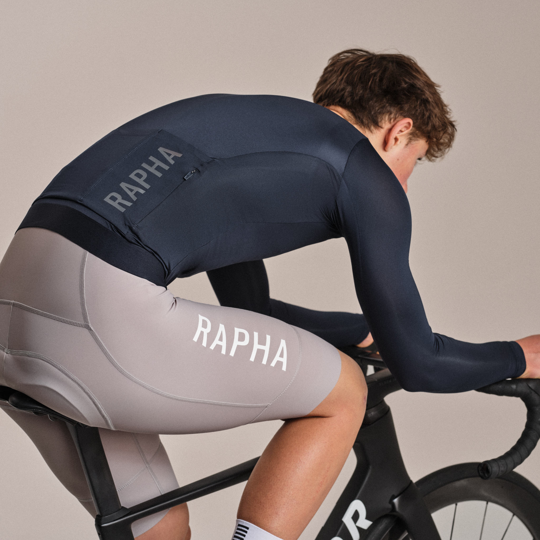 メンズ プロチーム ロングスリーブ ライトウェイト ジャージ III | Rapha