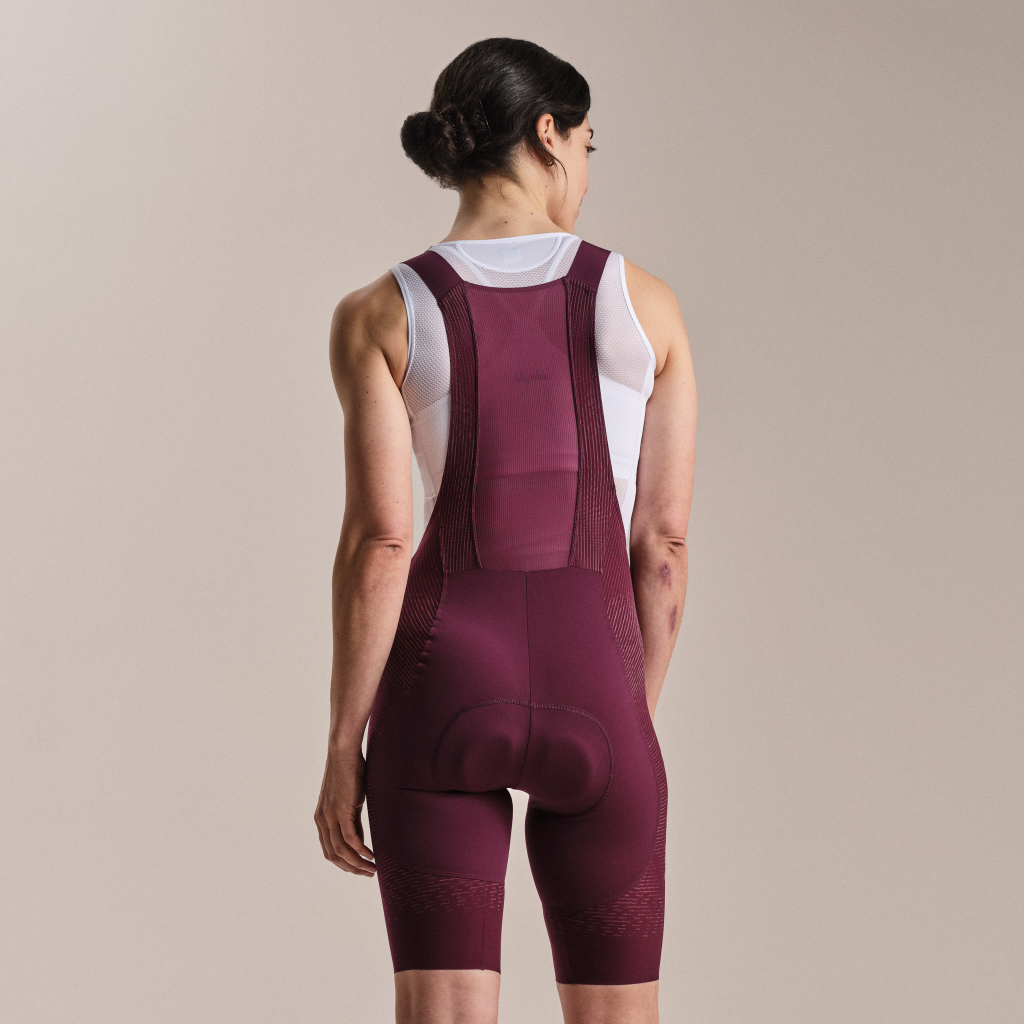 ウィメンズ プロチーム パワーウィーブ ビブショーツ | Rapha