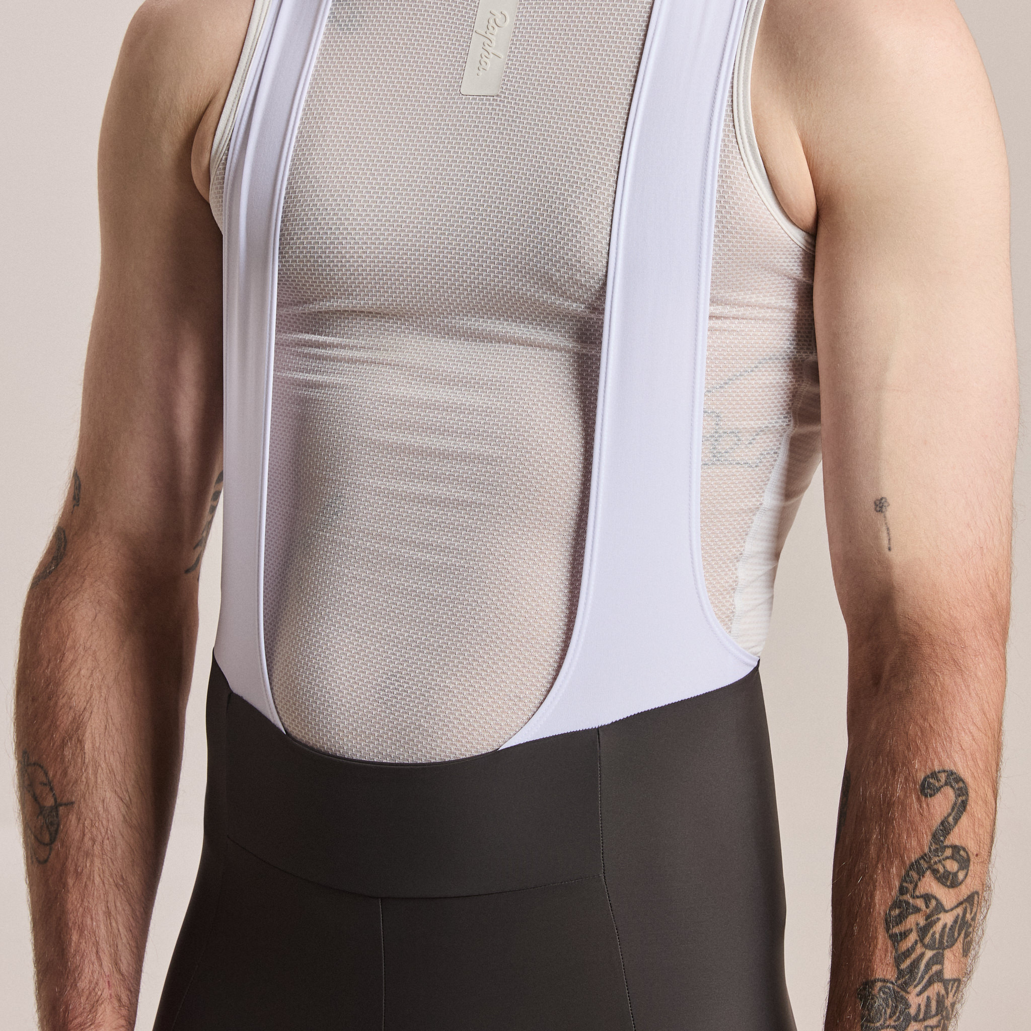 メンズ コア パディッド サイクリング ビブショーツ | Rapha