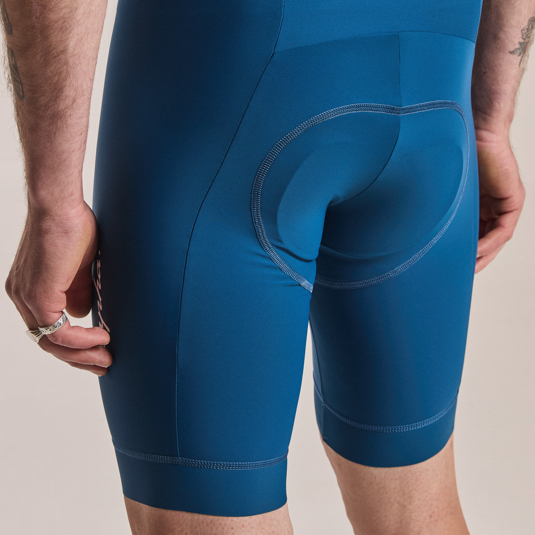 メンズ コア パディッド サイクリング ビブショーツ | Rapha