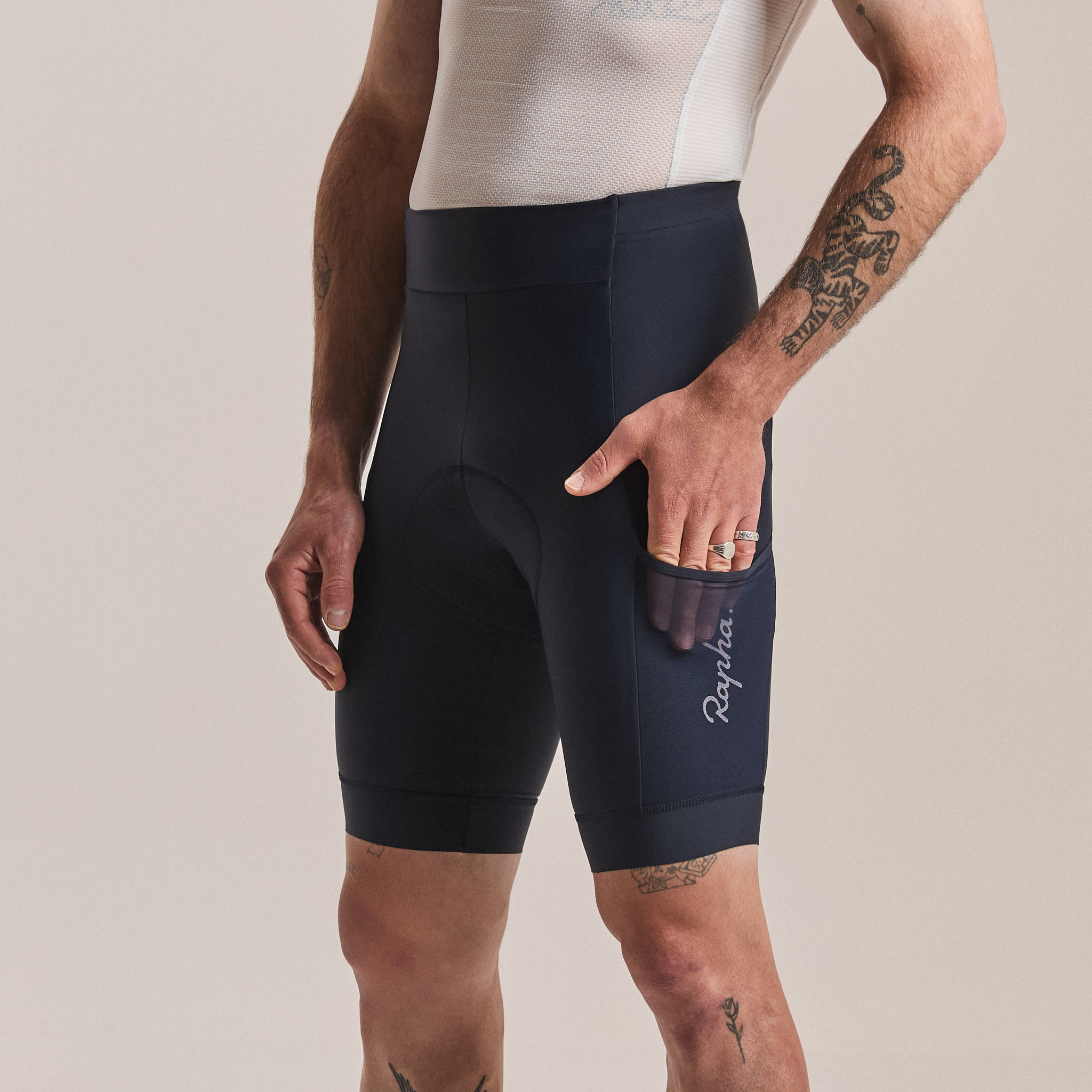 Rapha Core Cargo Shorts S BBK メンズ Men's Core Cargo Shorts | Rapha
