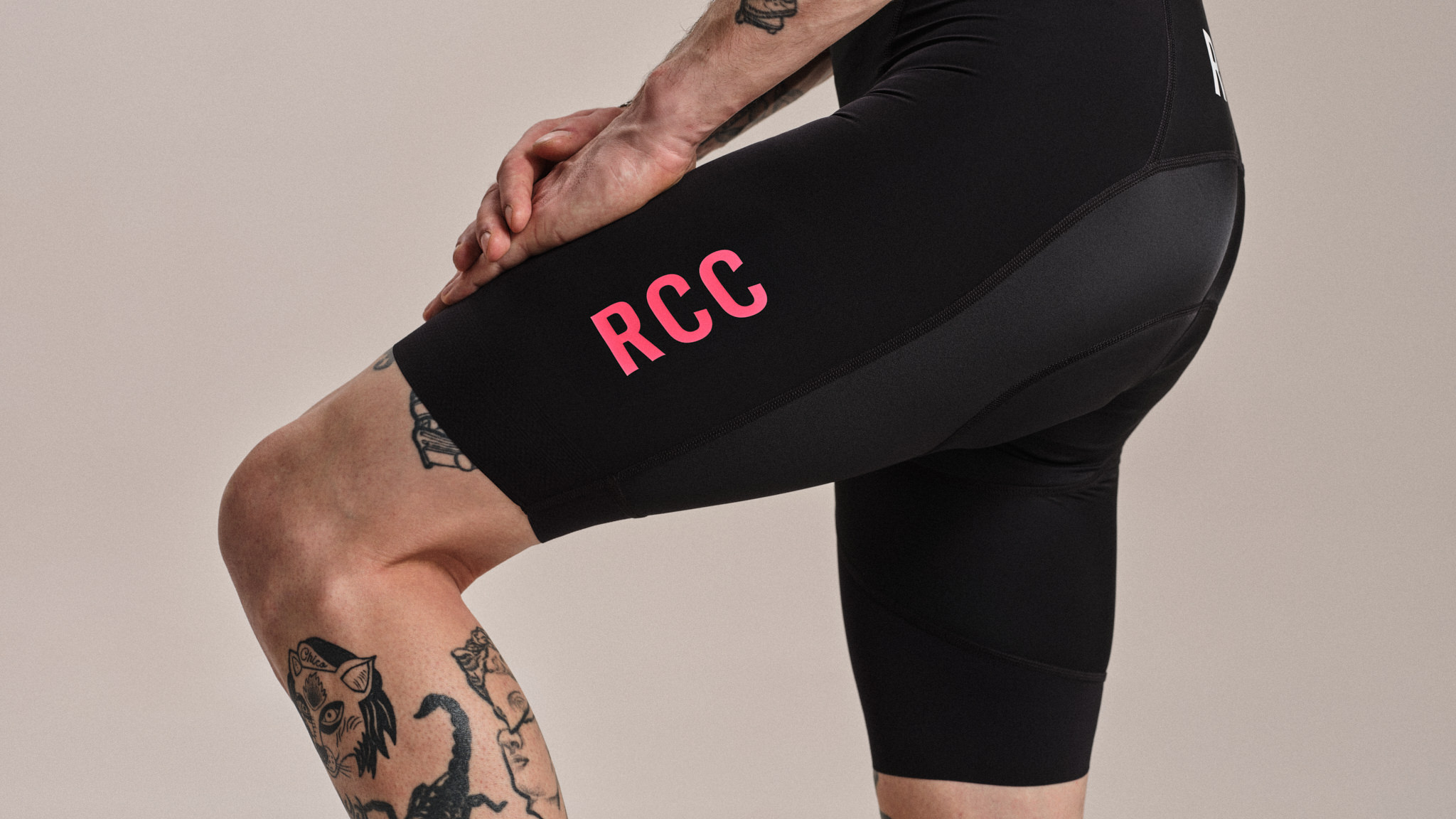 メンズ RCC プロチーム ビブショーツ III | Rapha
