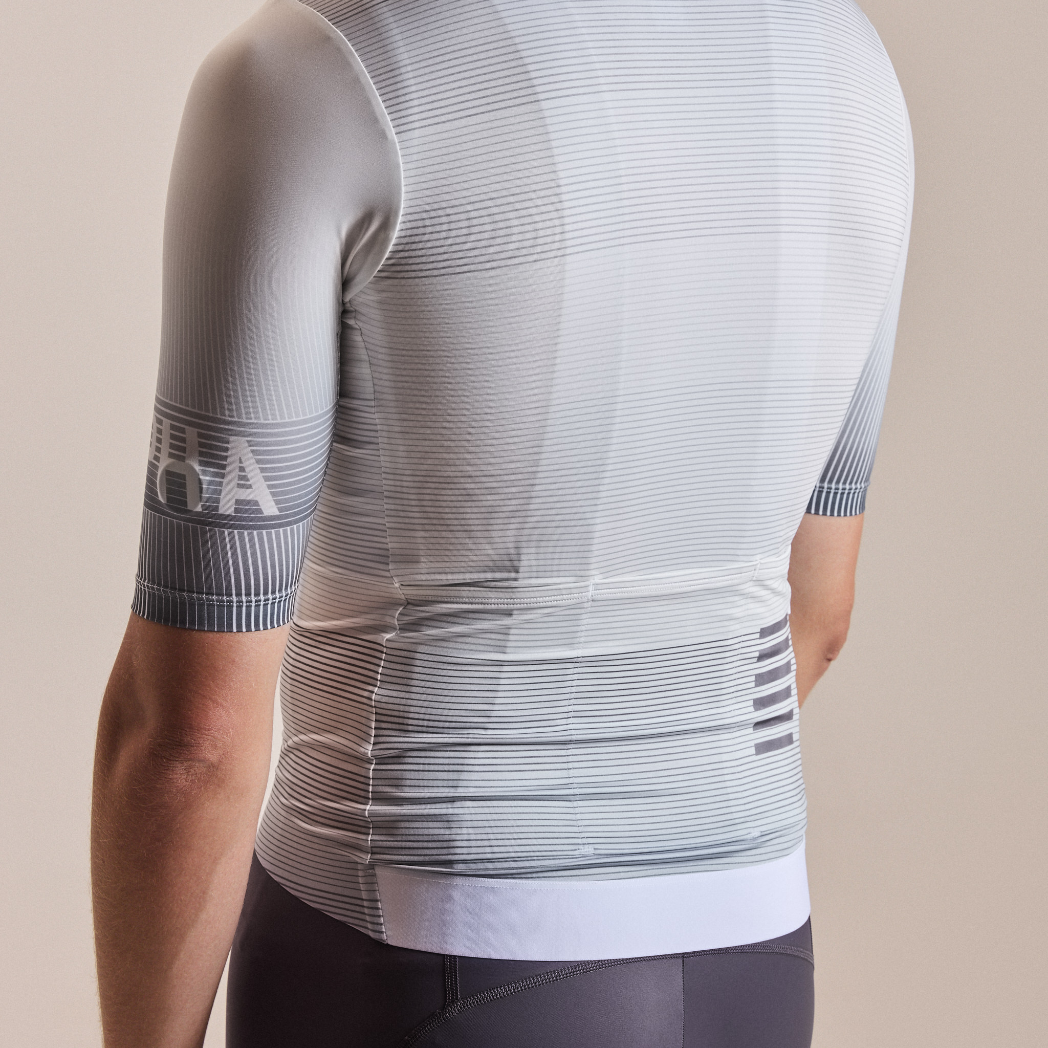 DHK01XX_WHT_Mens-Pro-Team-