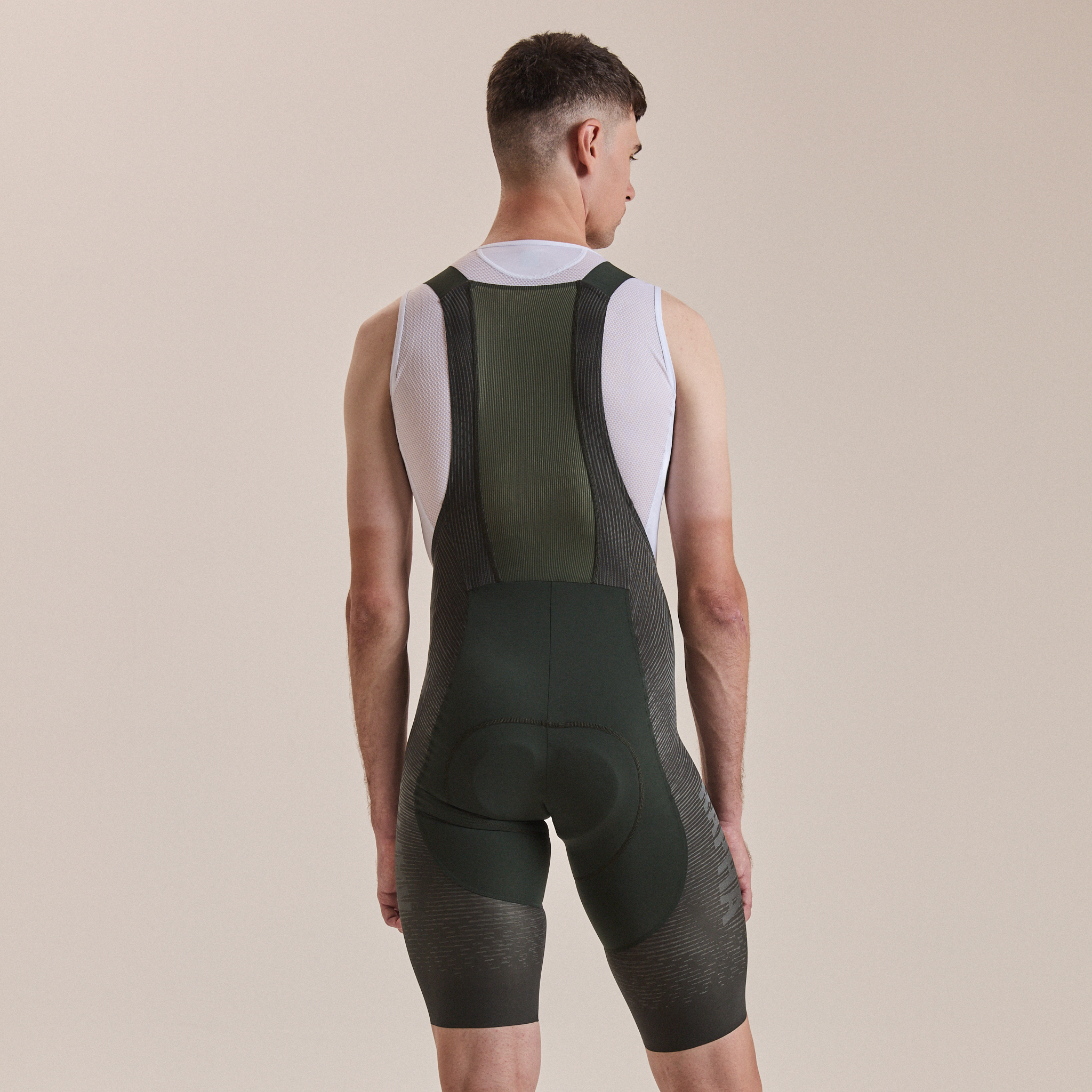 メンズ プロチーム パワーウィーブ ビブショーツ | Rapha
