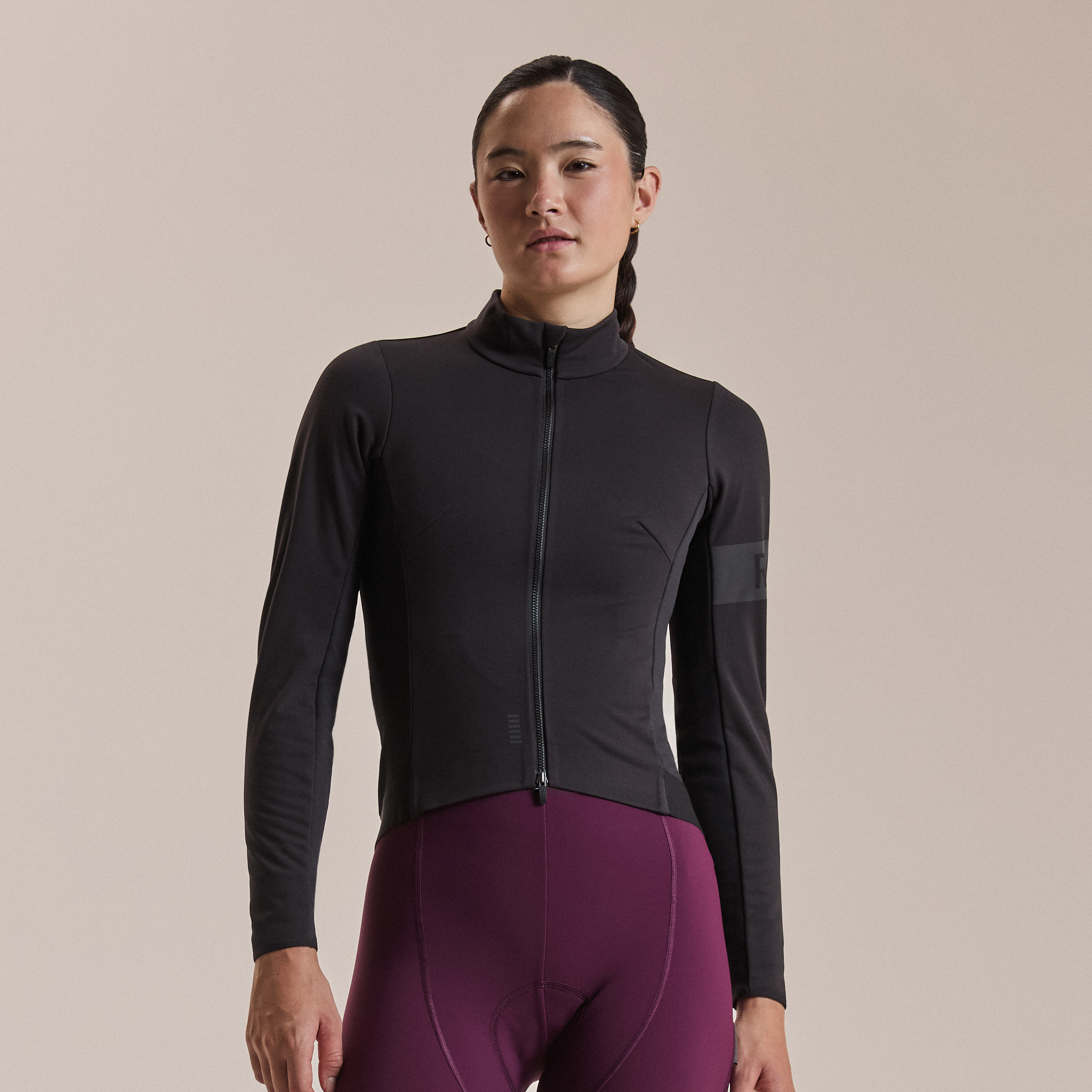 Rapha - Women's Pro Team Thermal Jacket - Black - Medium | Bundle & save up to 20%, FREE delivery over £125 & member benefits..