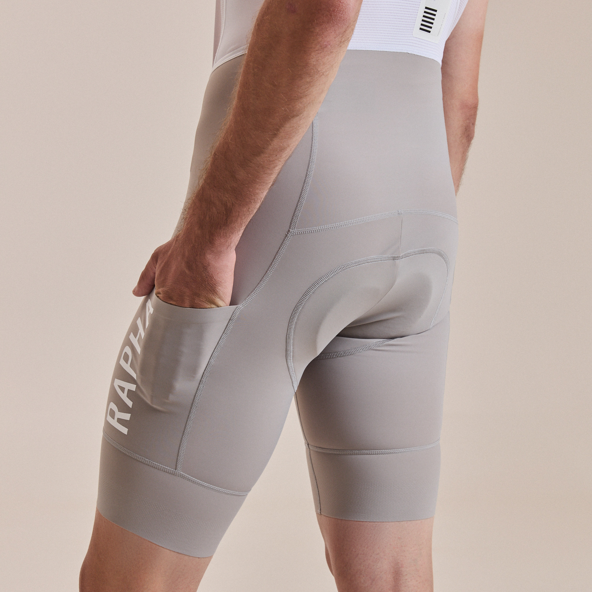 メンズ プロチーム カーゴ ビブショーツ - レギュラー | Rapha