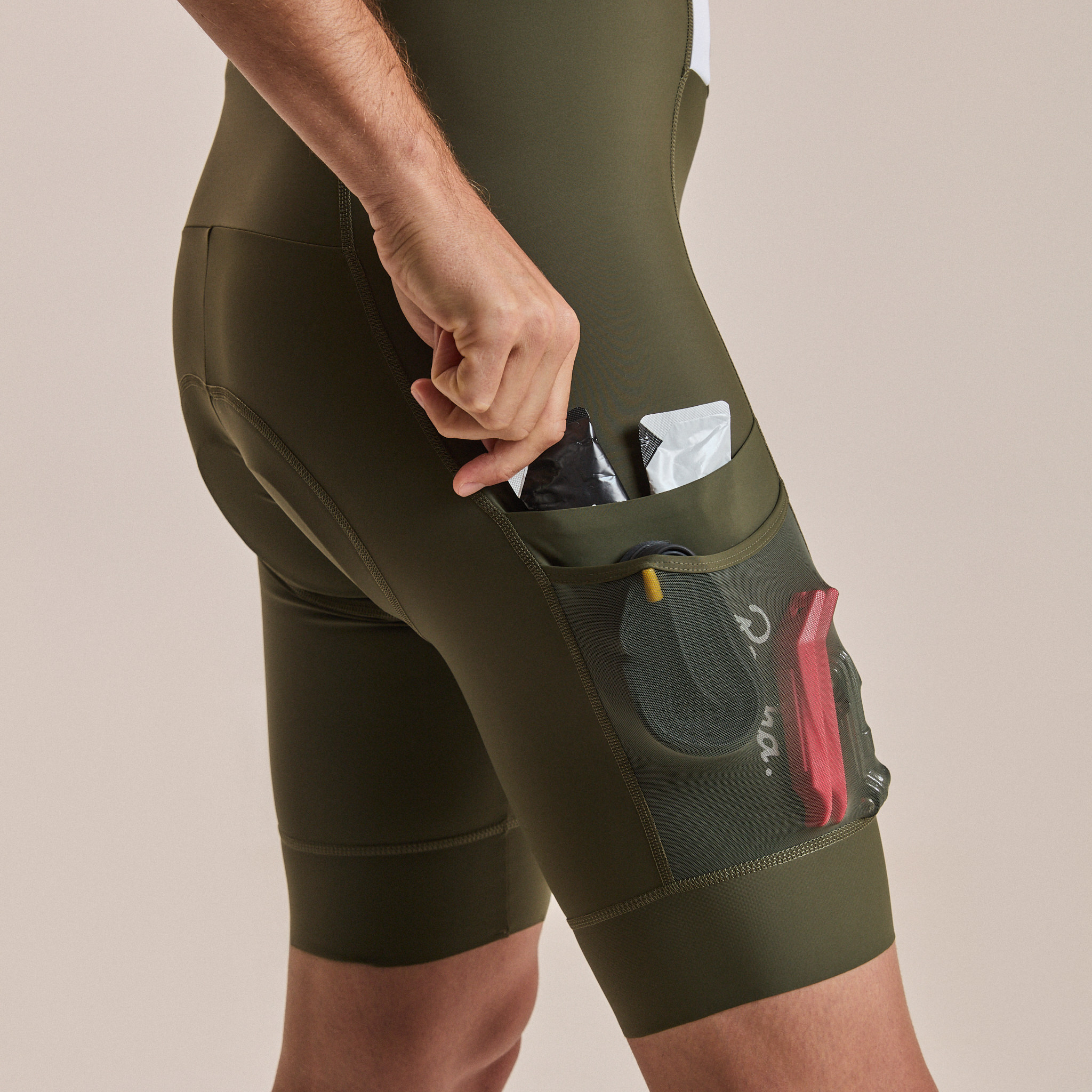 メンズ ブルベ エレメント カーゴ ビブショーツ | Rapha