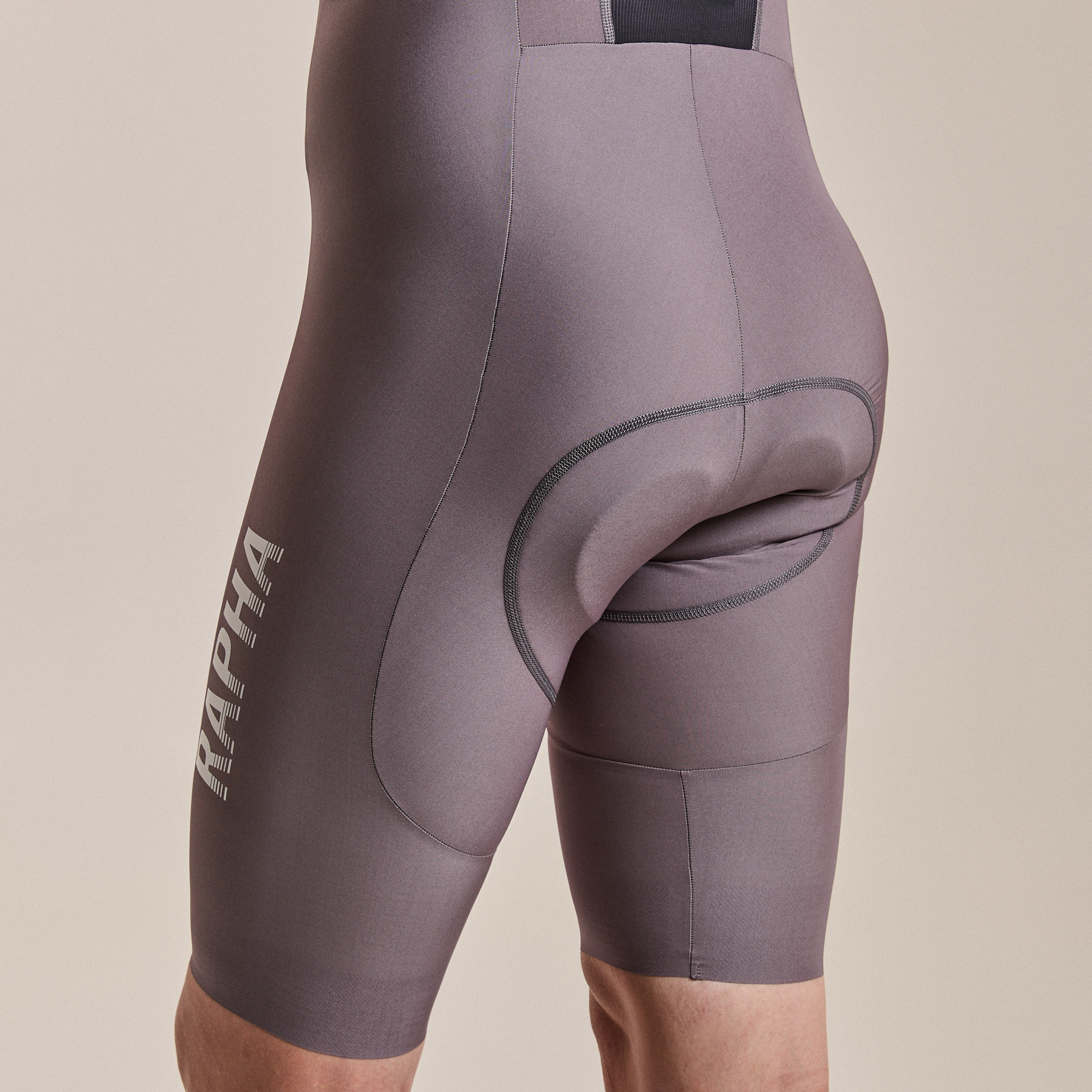 メンズ プロチーム RACEWEAVE ビブ ショーツ - Novantasei | Rapha