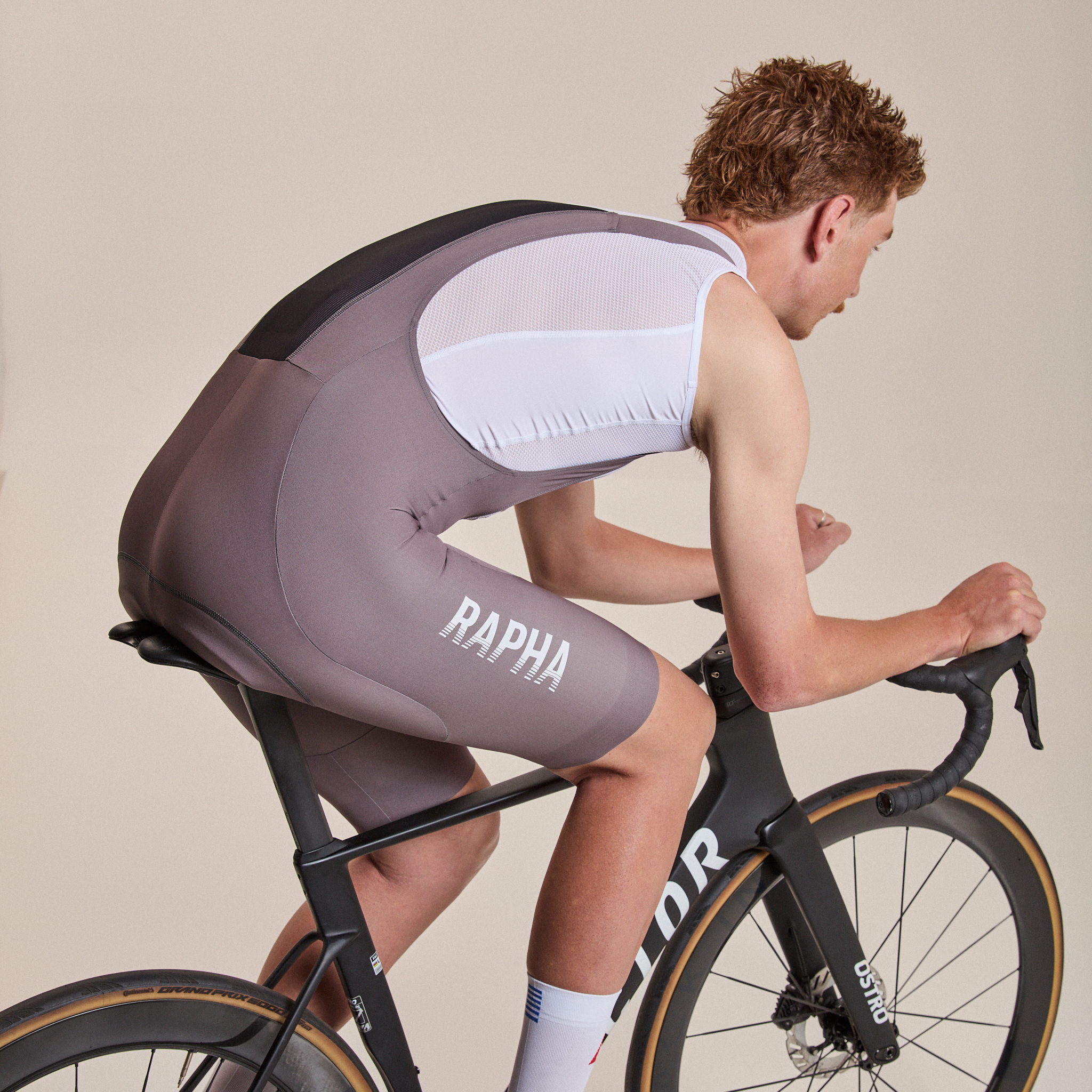 メンズ プロチーム RACEWEAVE ビブ ショーツ - Novantasei | Rapha