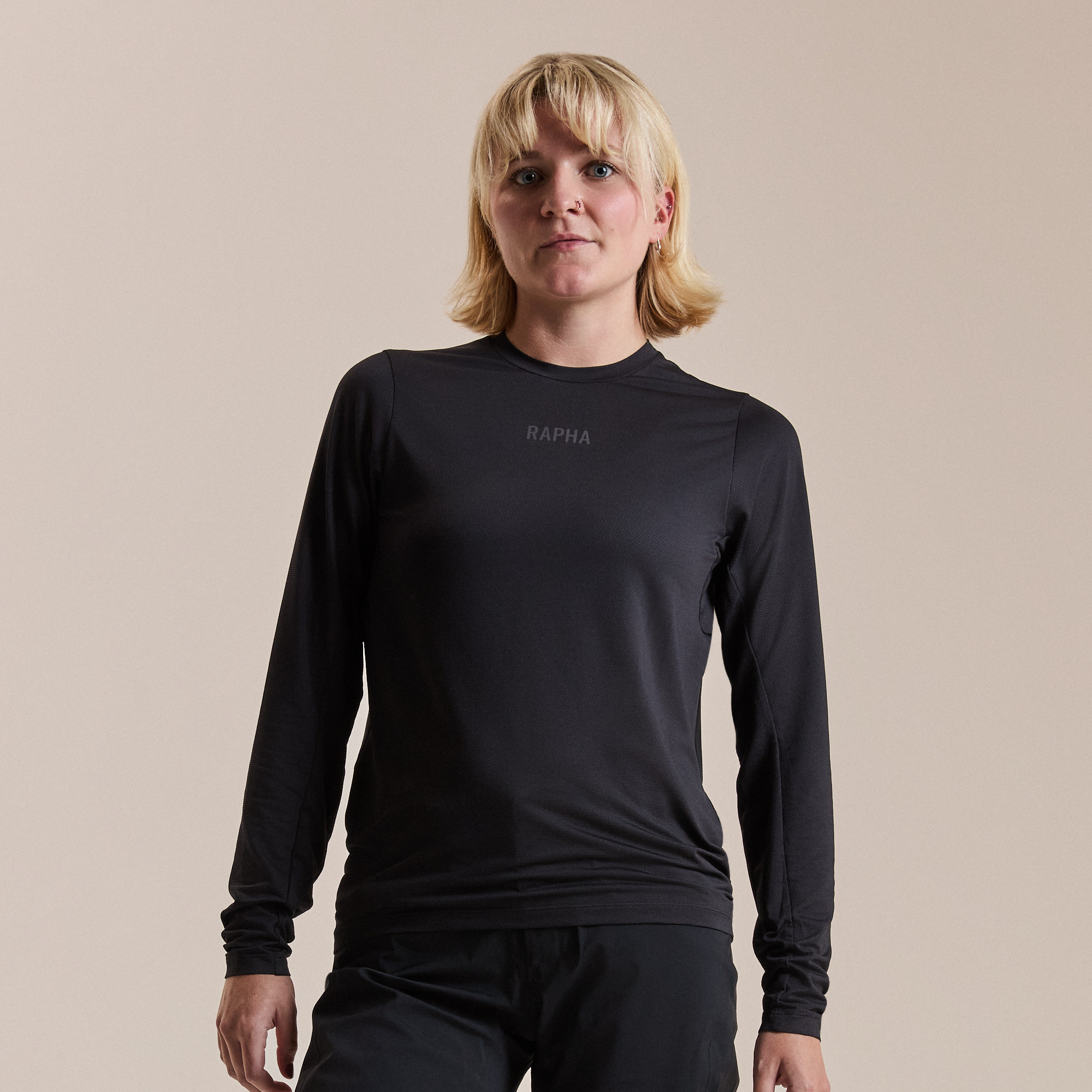 Rapha - Women's Long Sleeve MTB Technical T-Shirt - Black - Medium | Bundle & save up to 20%, FREE delivery over £125 & member benefits..