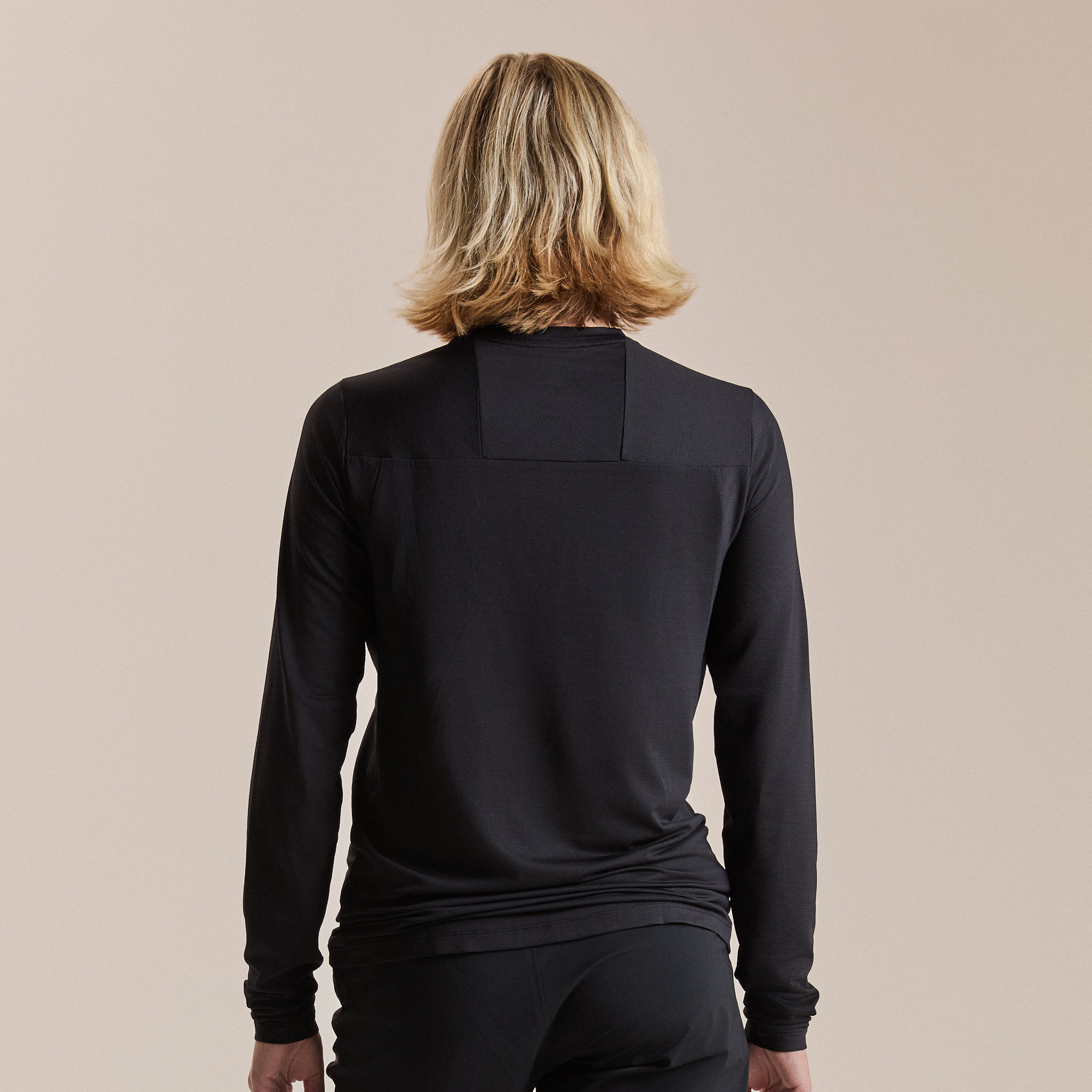 ウィメンズ ロング スリーブ トレイル テクニカル Tシャツ | Rapha