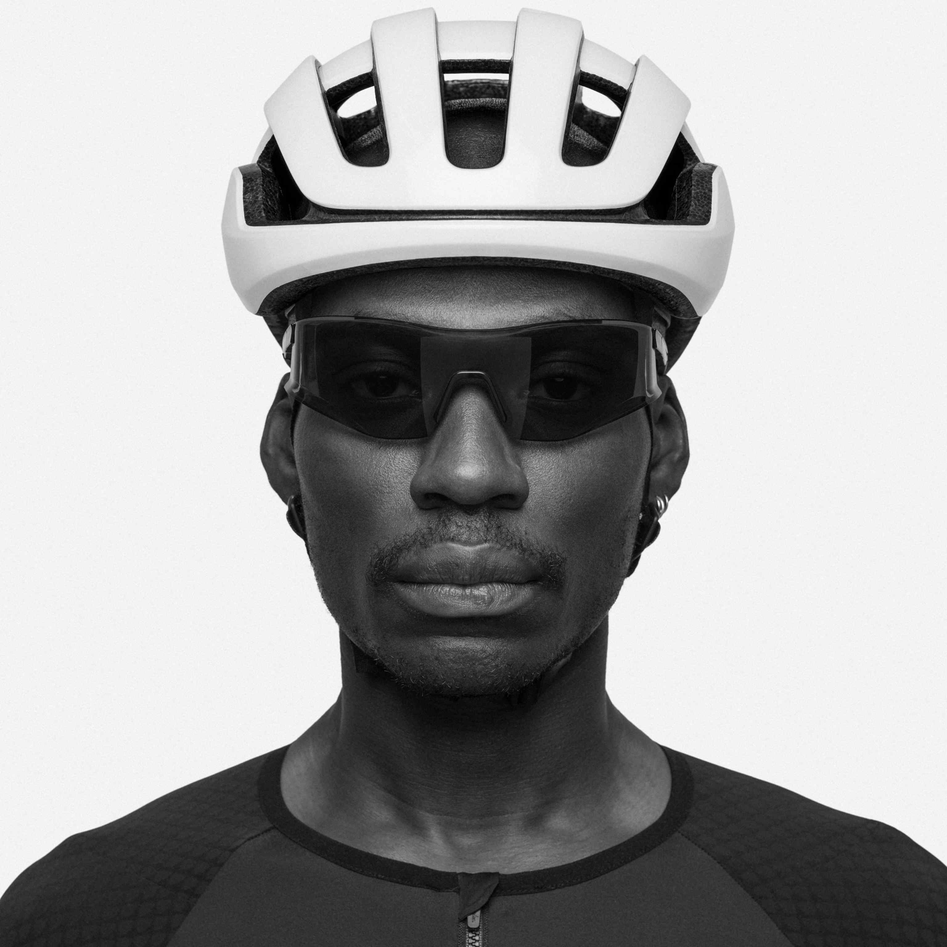現行品 Rapha ラファ REIS レイス グラス 調光 サングラス BMU01XX_SMK_Rapha-Letras-