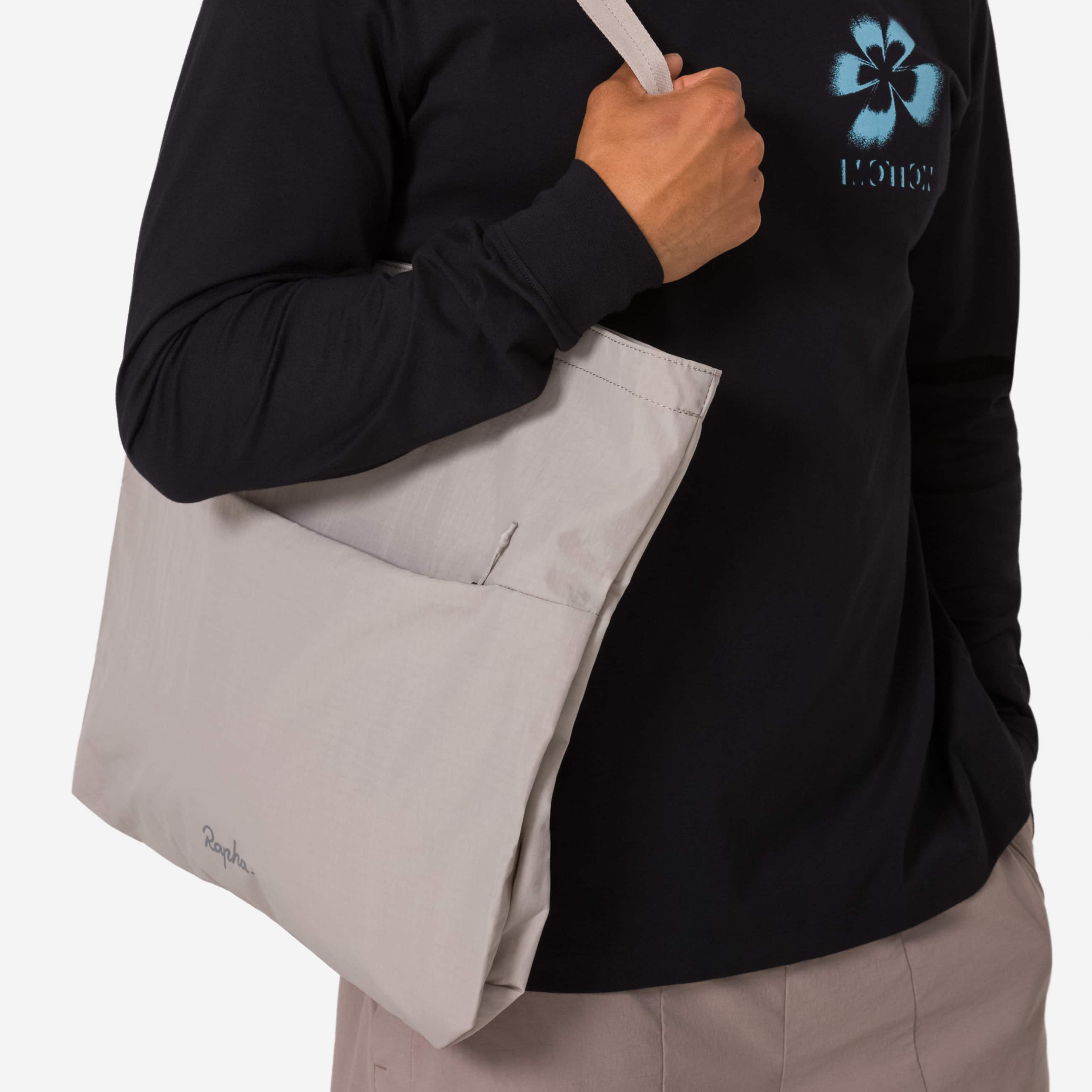 アクセサリー Rapha CONVERTIBLE BACKPACK / TOTE Rapha Cycling Bags- Apple Store Exclusive
