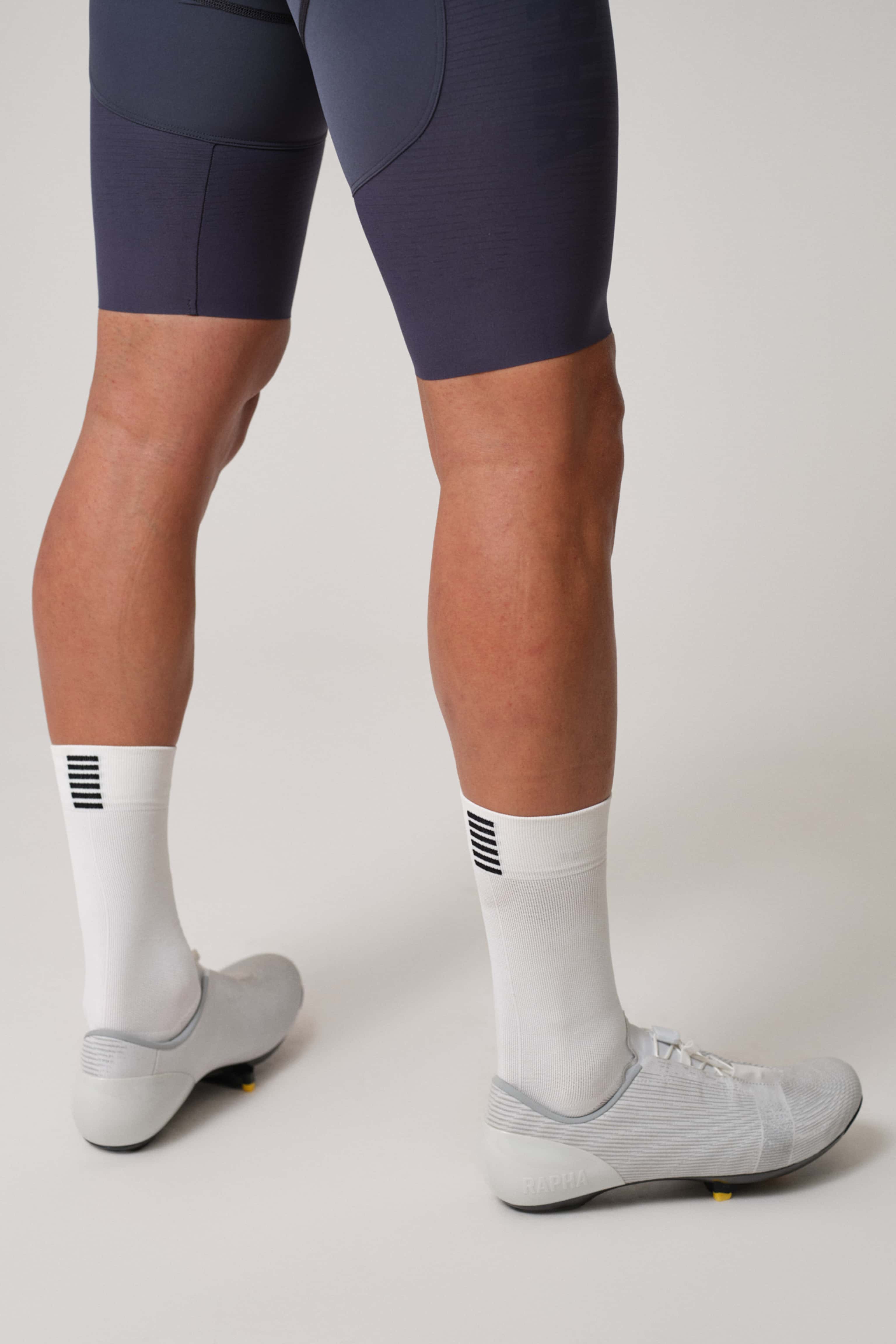 RAPHAラファ プロチーム レースアップ シューズ Rapha】レースに特化、まったく新しい“プロチームシューズ”誕生