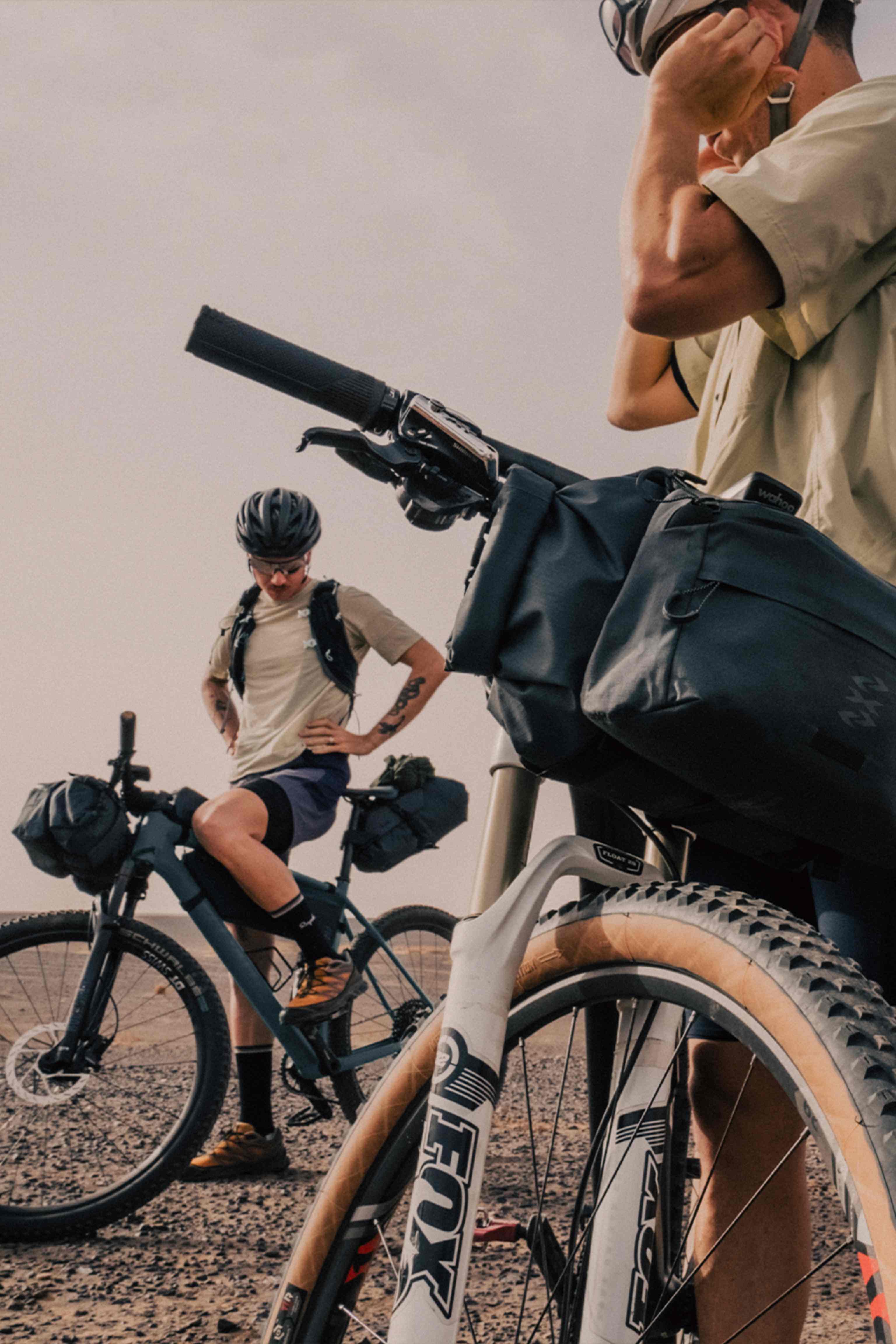 Explore Handlebar Pack | Rapha