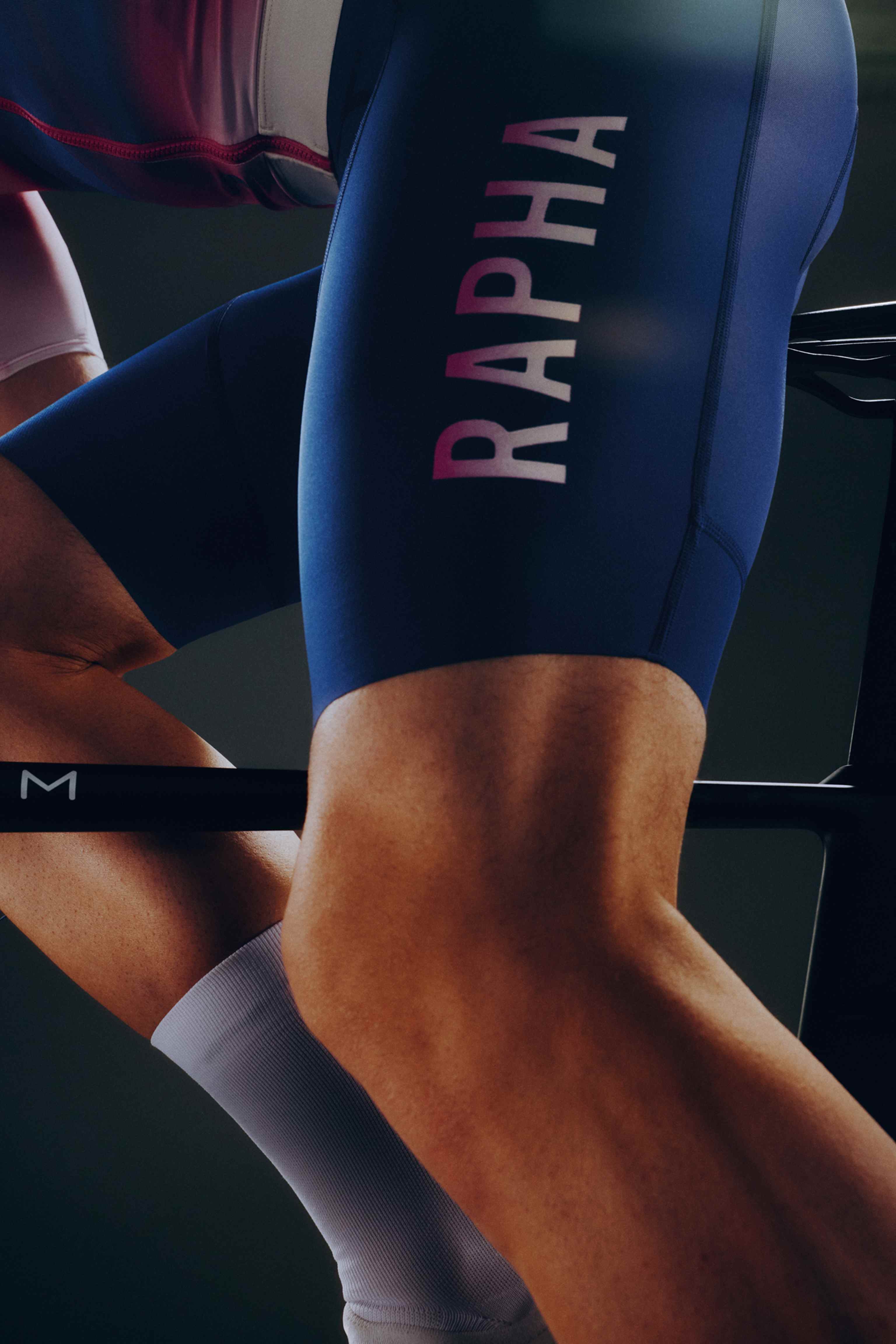 Rapha 特別版 サイクリング ジャージ ＆ ビブショーツ | Rapha