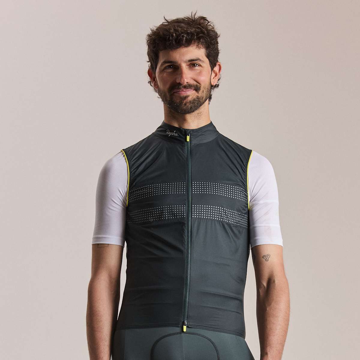 ウェア RAPHA MEN'S CLASSIC GILET Rapha Men's Core Gilet | Cycling Jackets | ERIK'S – ERIK'S Bike