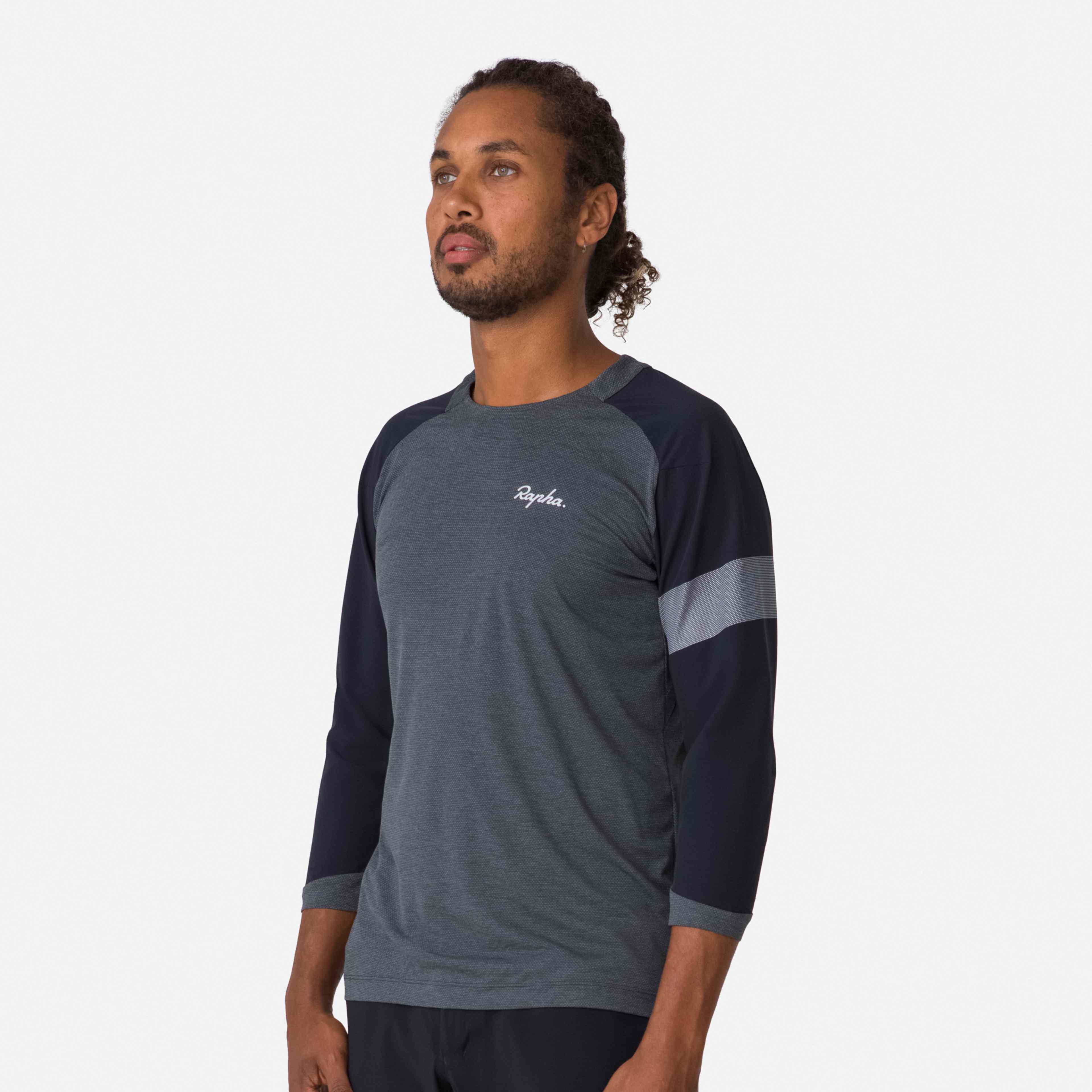 TTQ01XX_AMC_Mens-Trail-3-4-