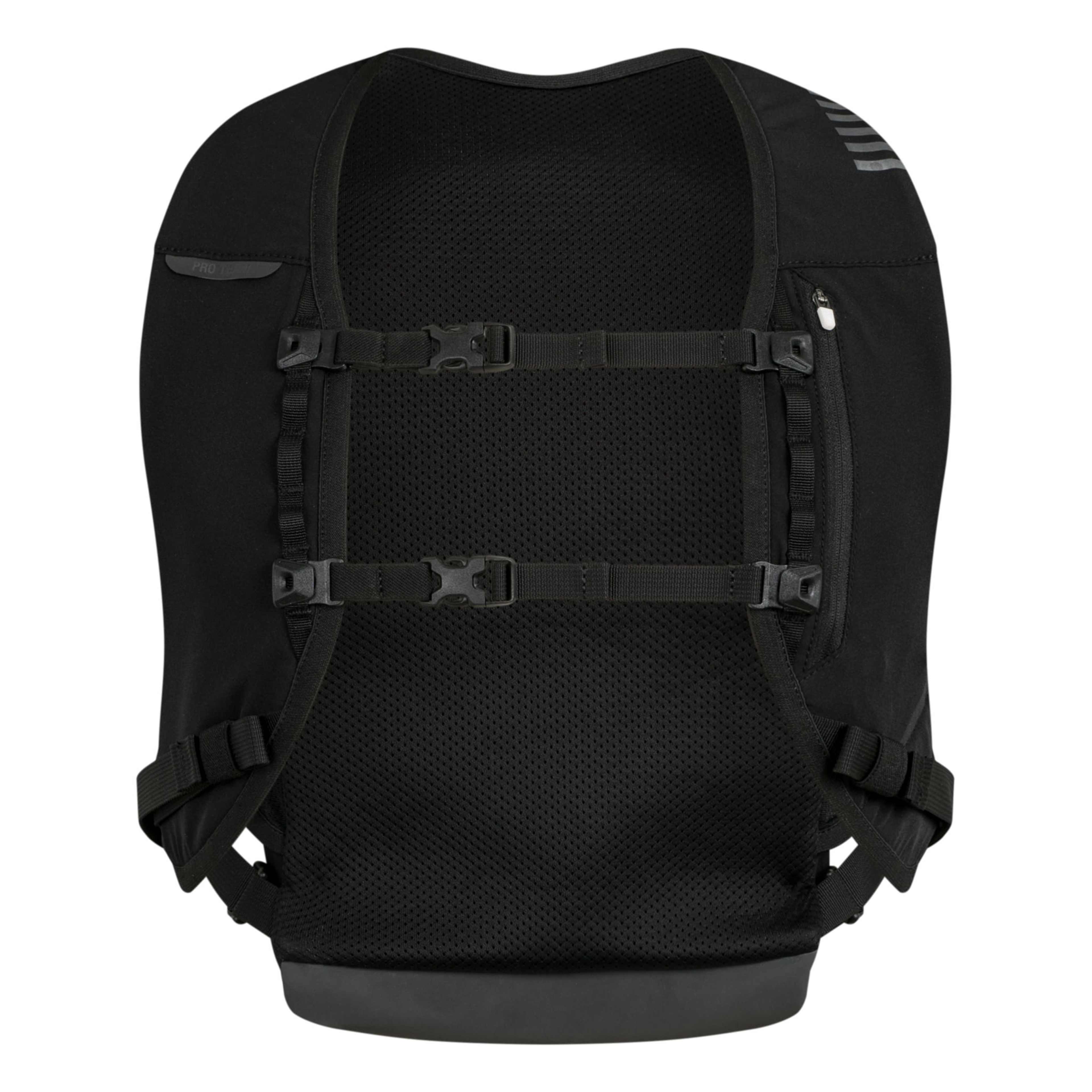 Rapha ブラック バックパックBackpack BLA.jpg