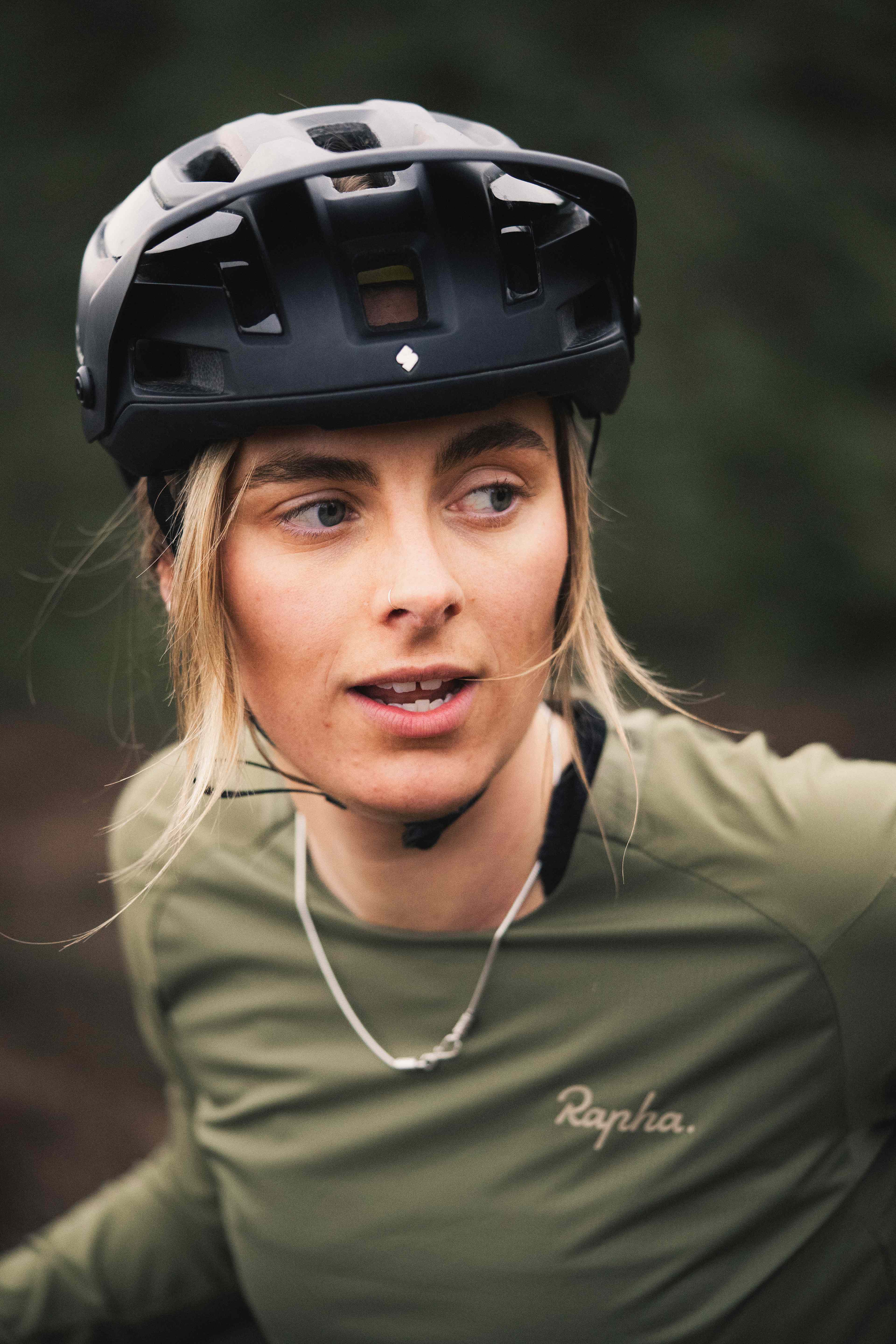 WTW01XX_Womens-Trail-Windblock