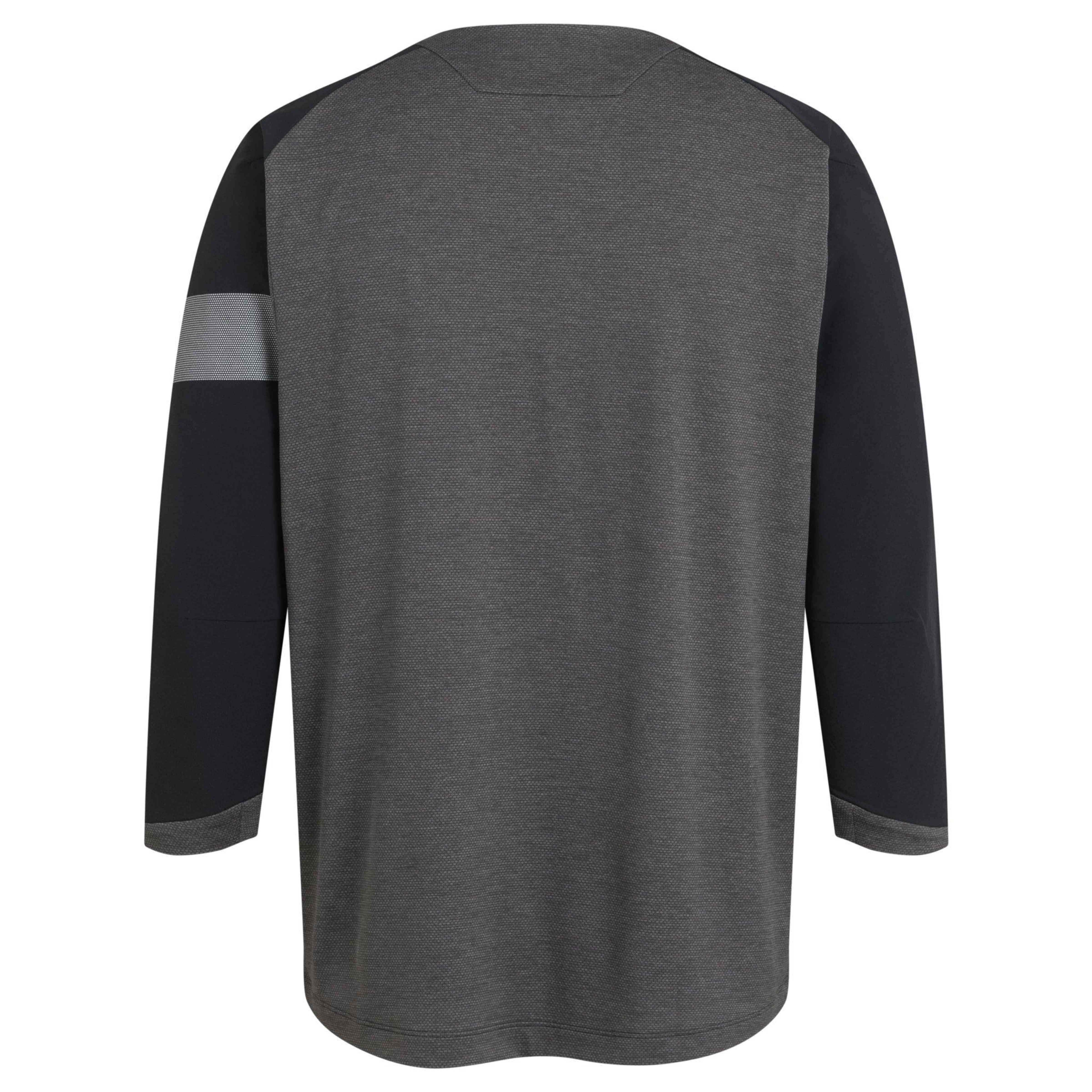 TTQ01XX_AMC_Mens-Trail-3-4-
