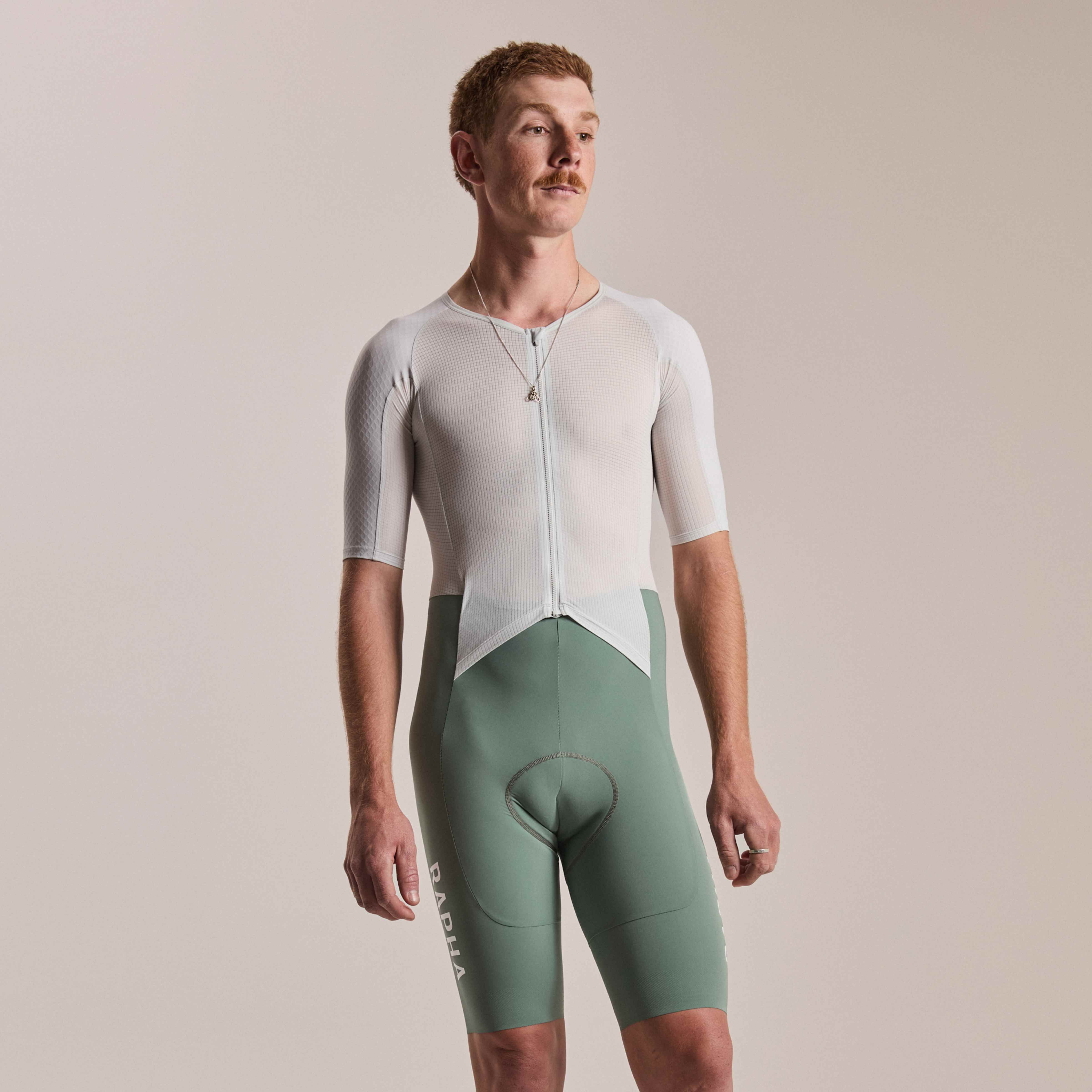 The World's Finest Cycling Clothing and Accessories | Rapha