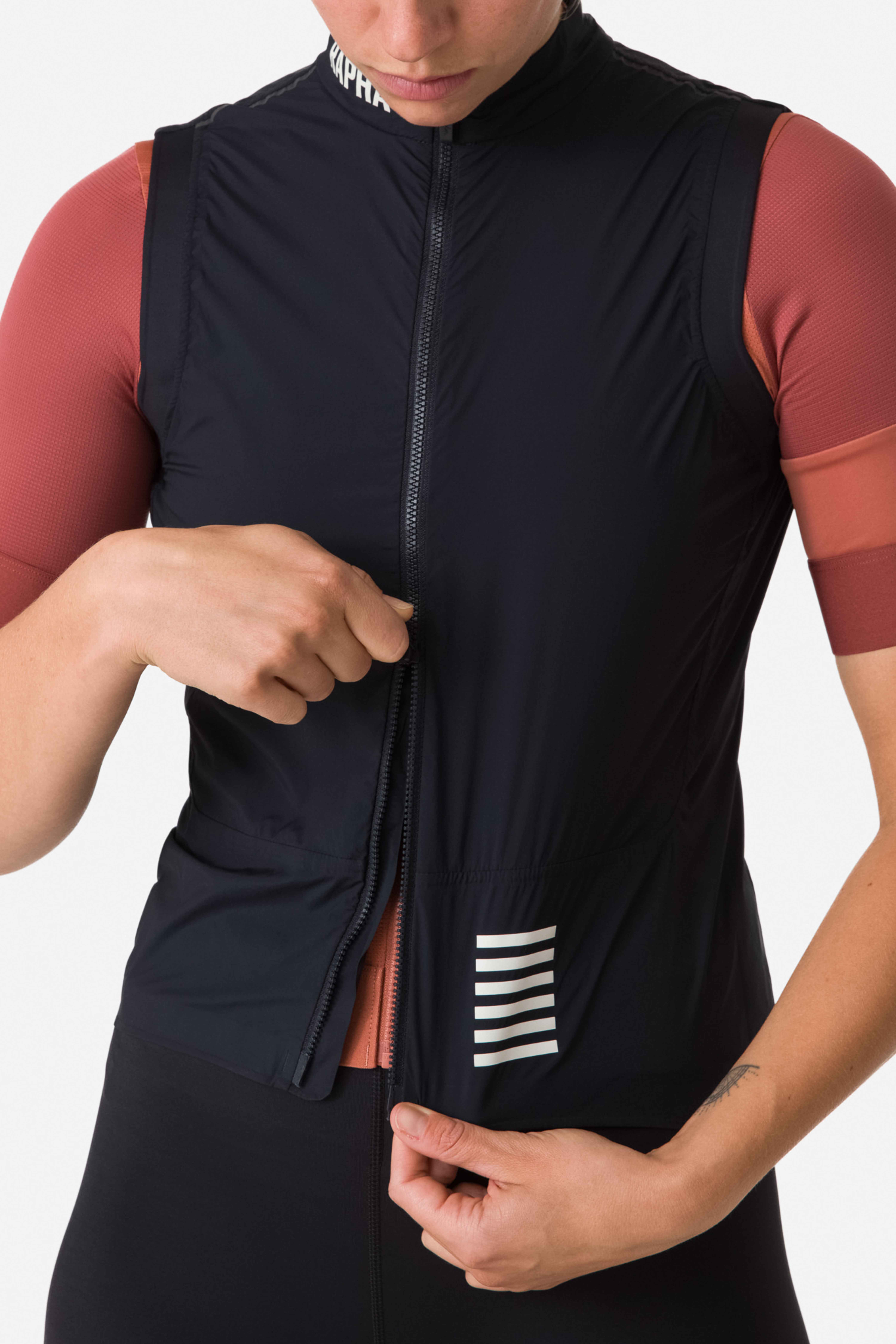 Women's Pro Team Lightweight Cycling Gilet | Rapha