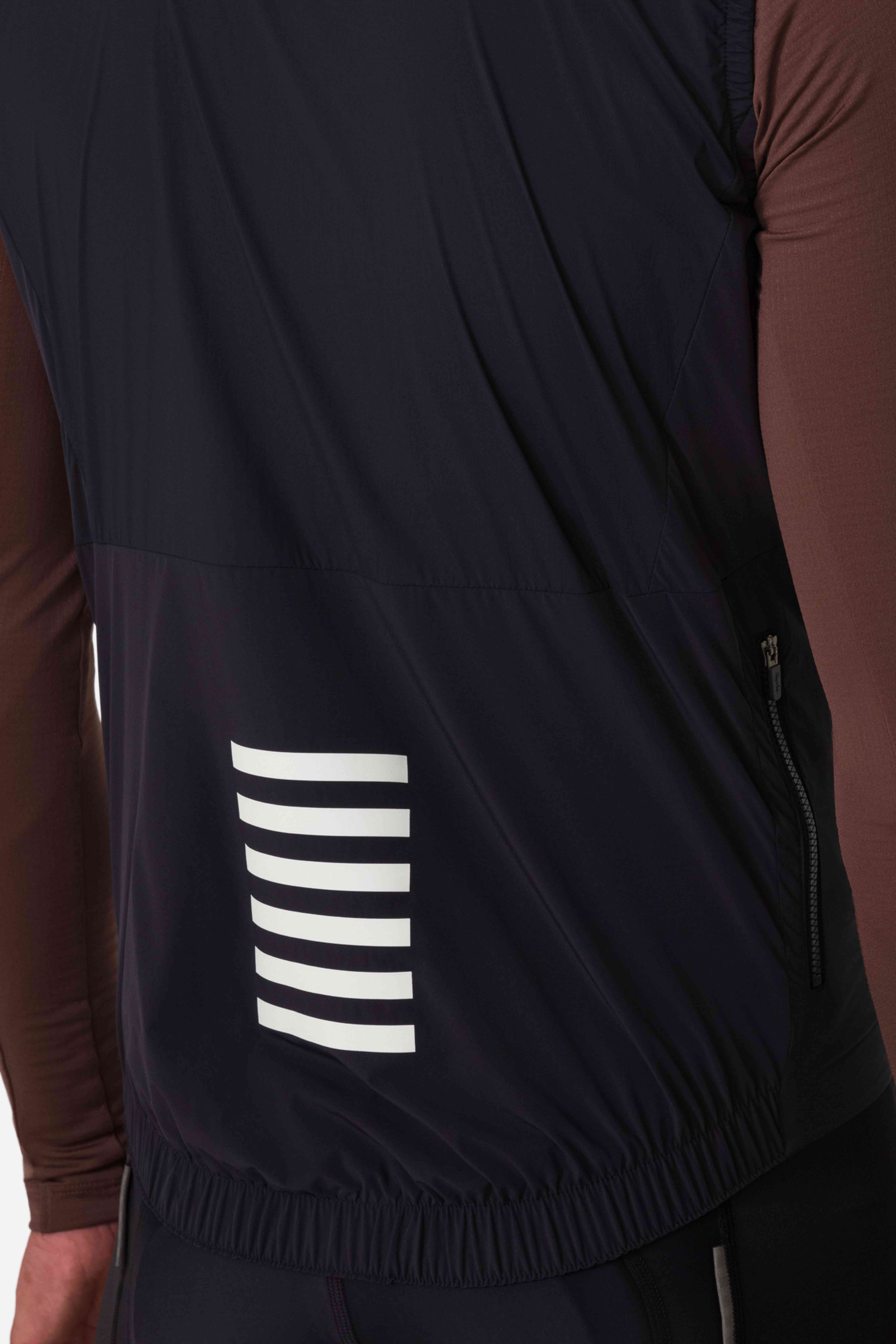 RAPHA proteam insulatedジレM BMZ01XX_BLW_Mens-Pro-Team-