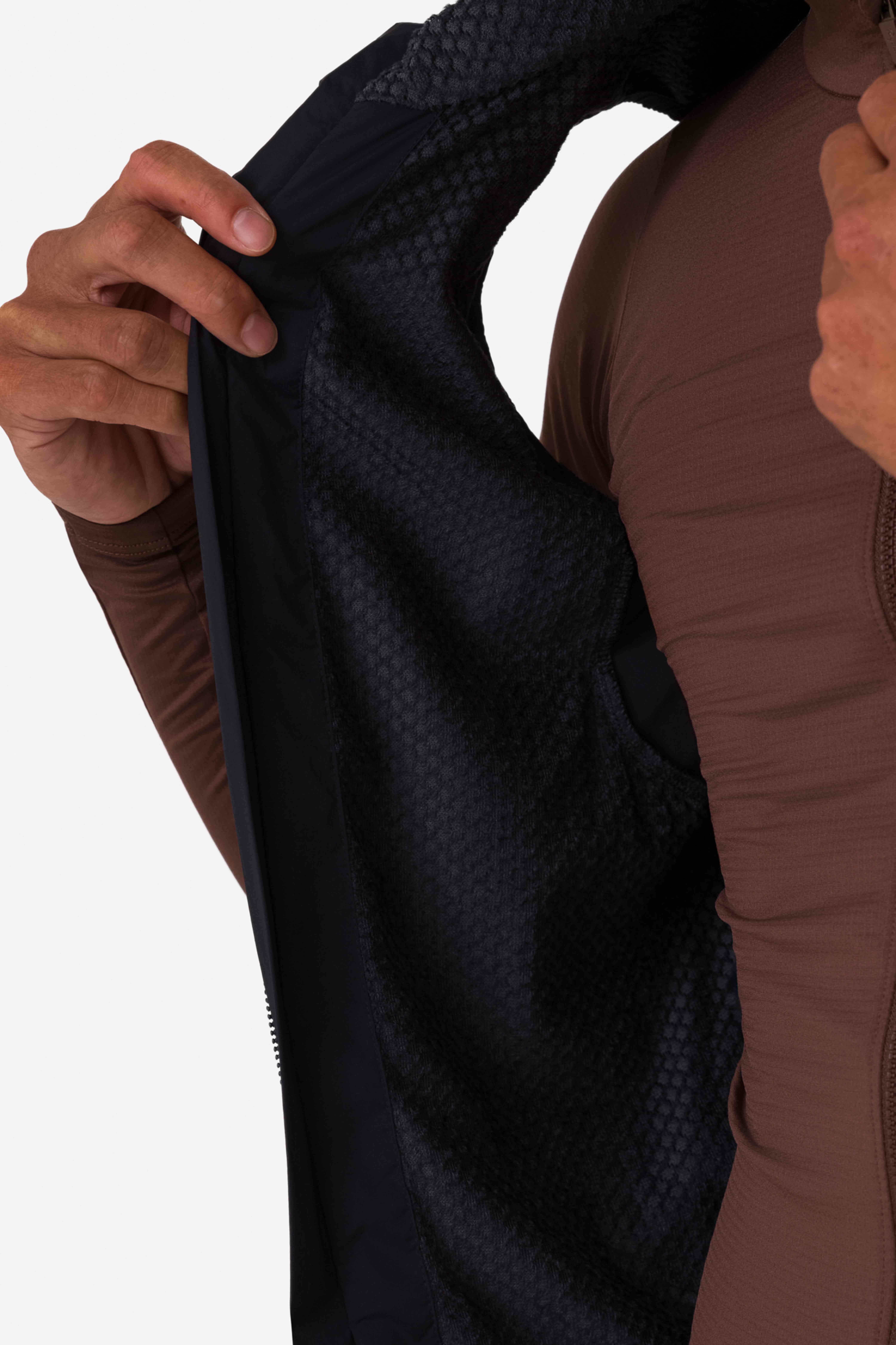 RAPHA proteam insulatedジレM Men's Pro Team Insulated Gilet | Rapha