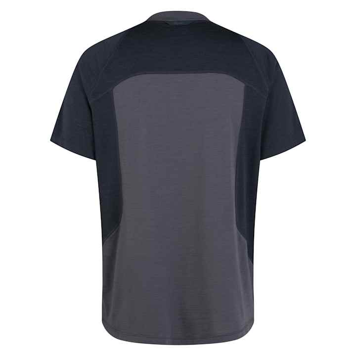 BMC01XX_APV_Mens-Explore-