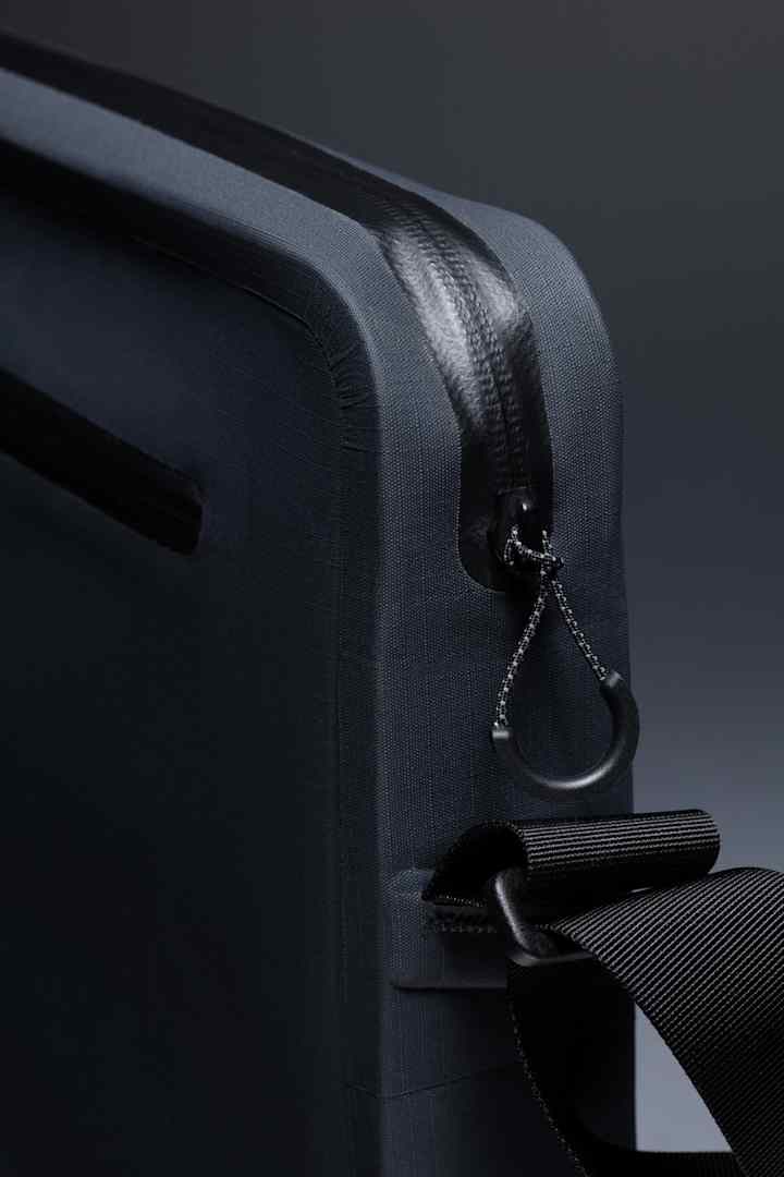 BKO04XX_welded-