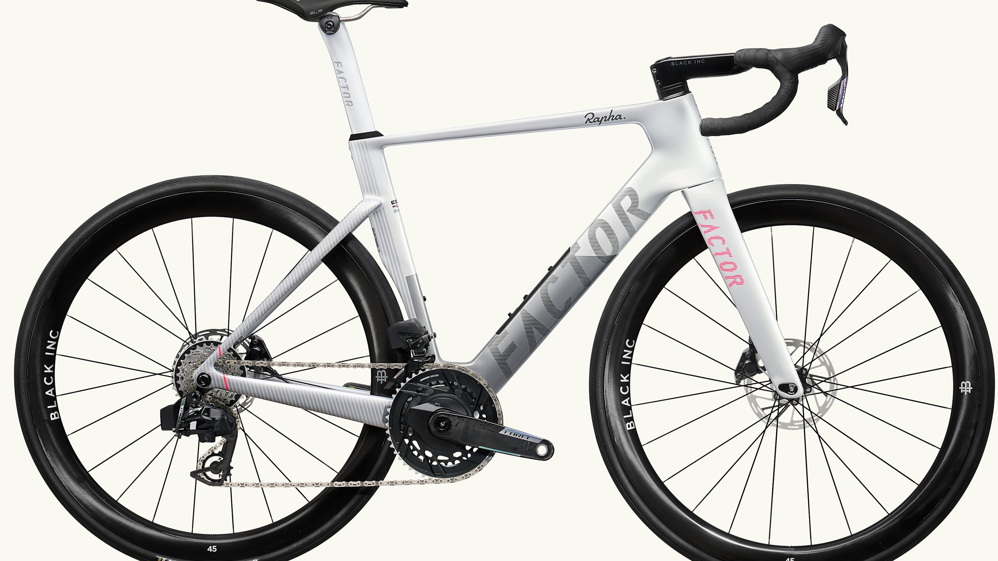 https://media.rapha.cc/image/upload/f_auto/q_auto:best/v1780564232/RAPHA_Monza_DS180.jpg
