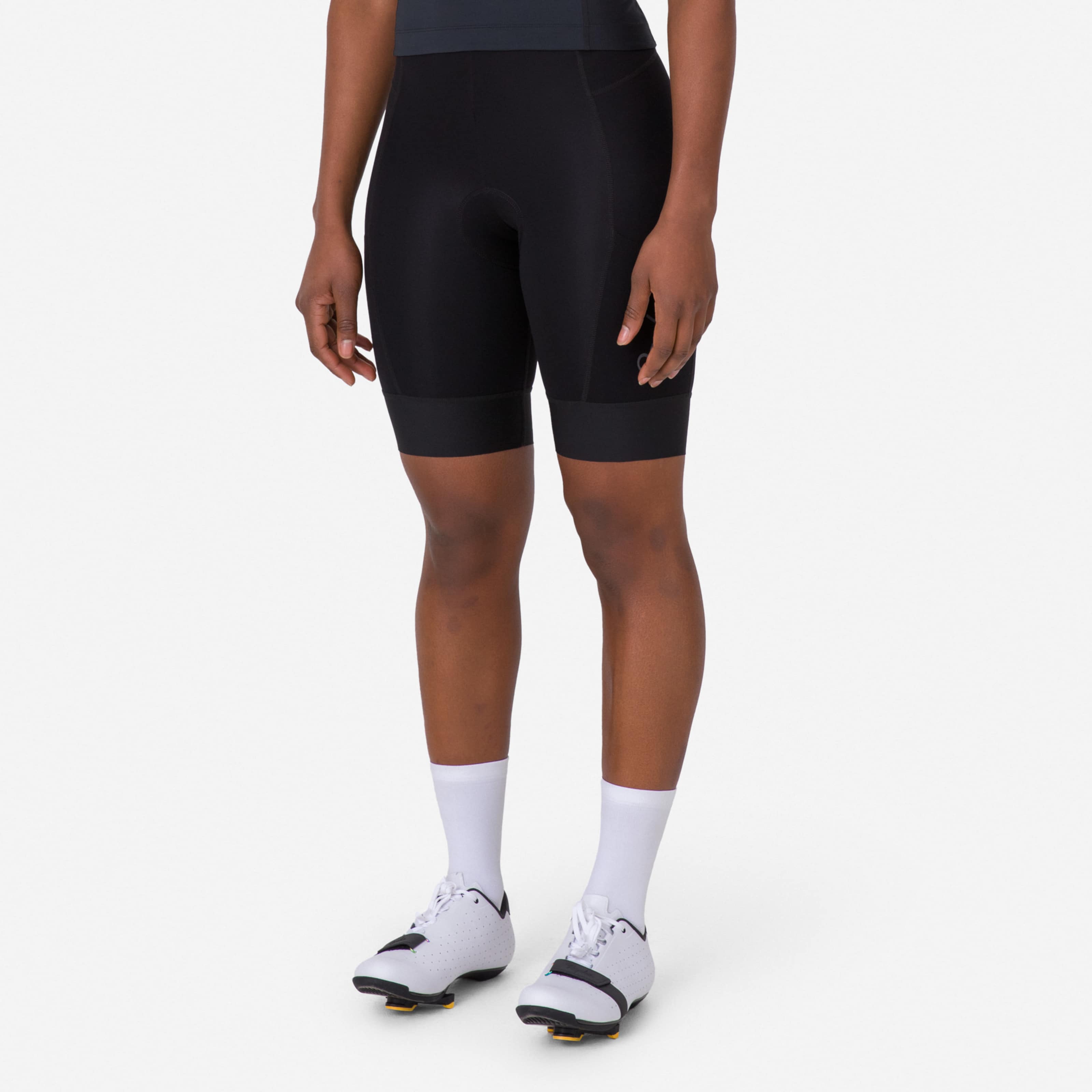 Women's Regular Cargo Shorts | Rapha