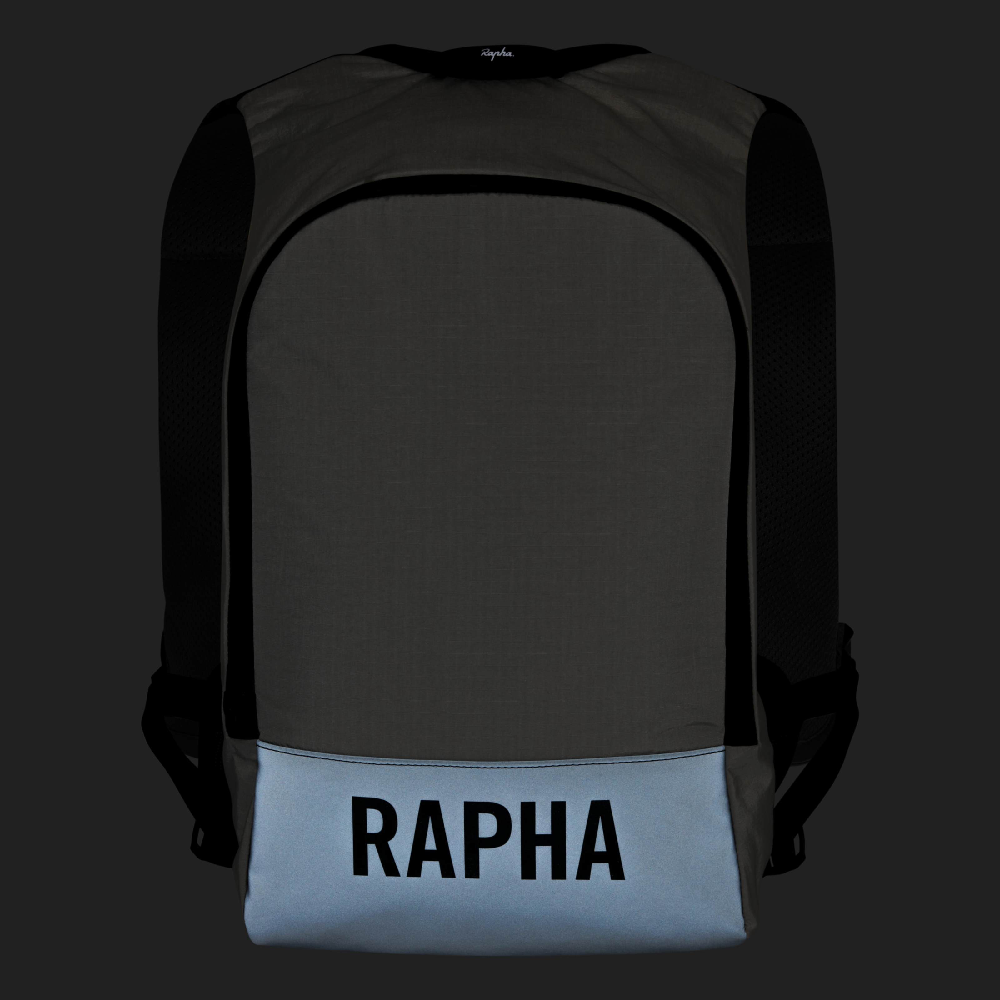 RAPHA プロチームライトウェイトバックパック ブラック / 10L Pro Team Lightweight Backpack | Rapha