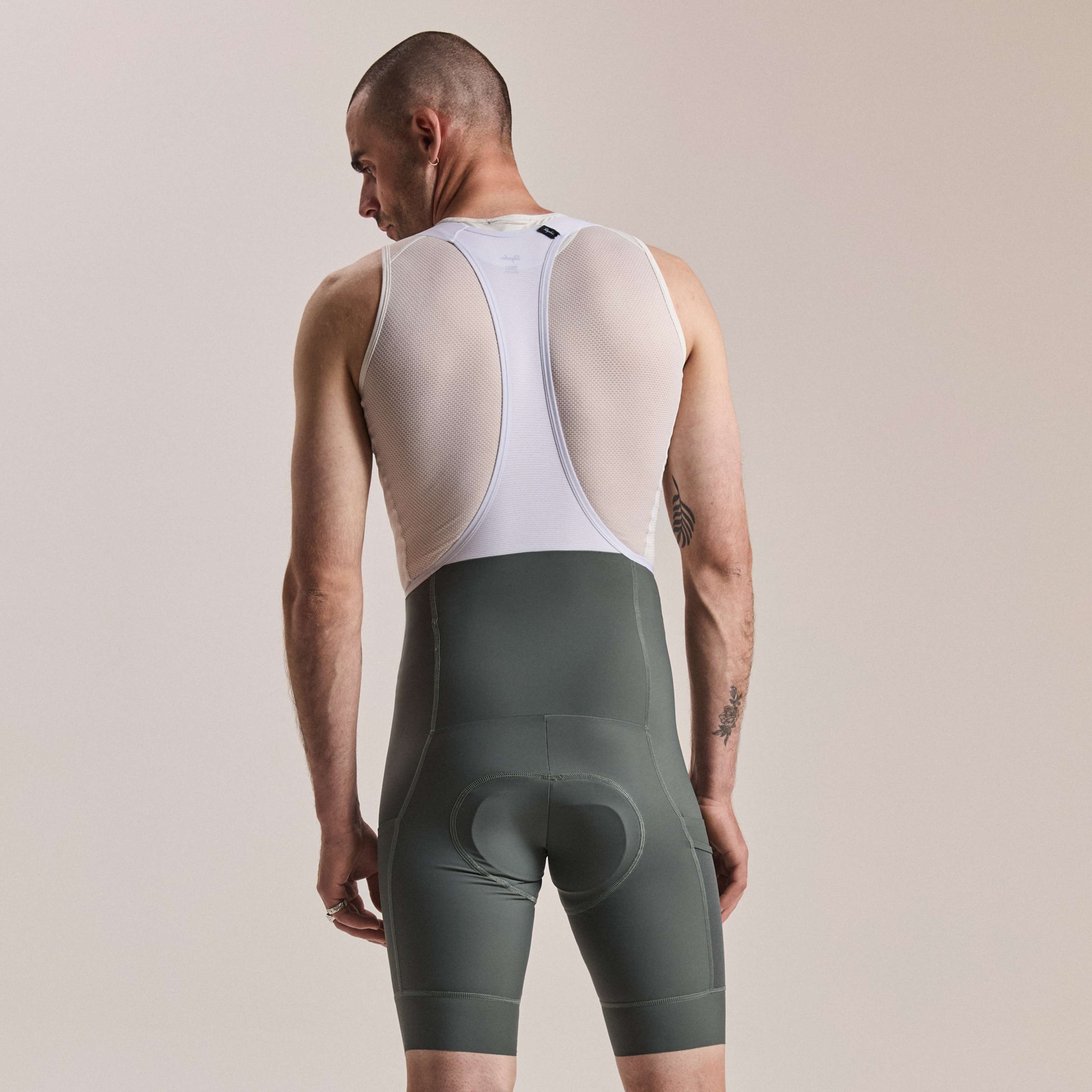 メンズ ブルベ エレメント カーゴ ビブショーツ | Rapha