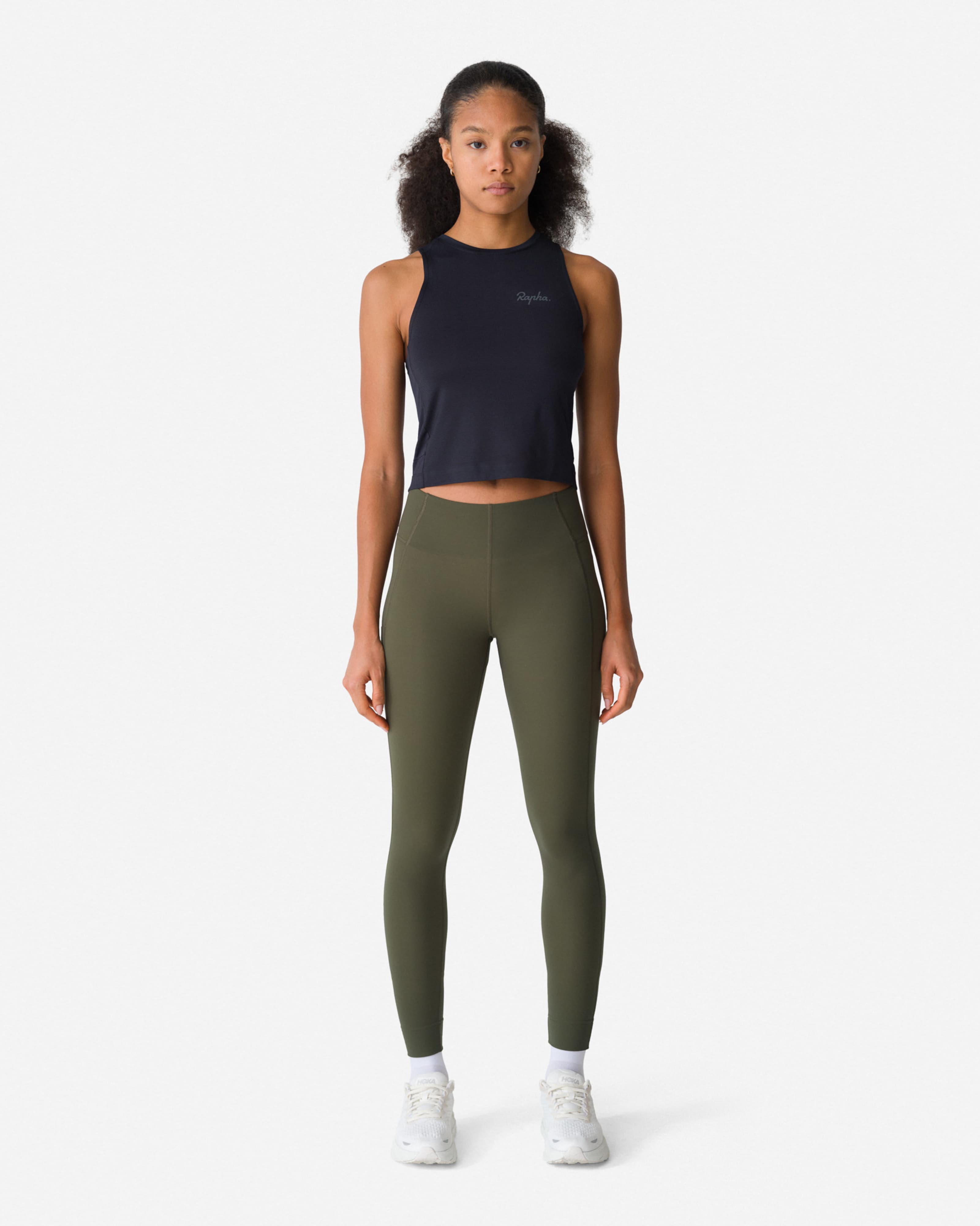 AJZ01XX_BLK_Womens-Explore-