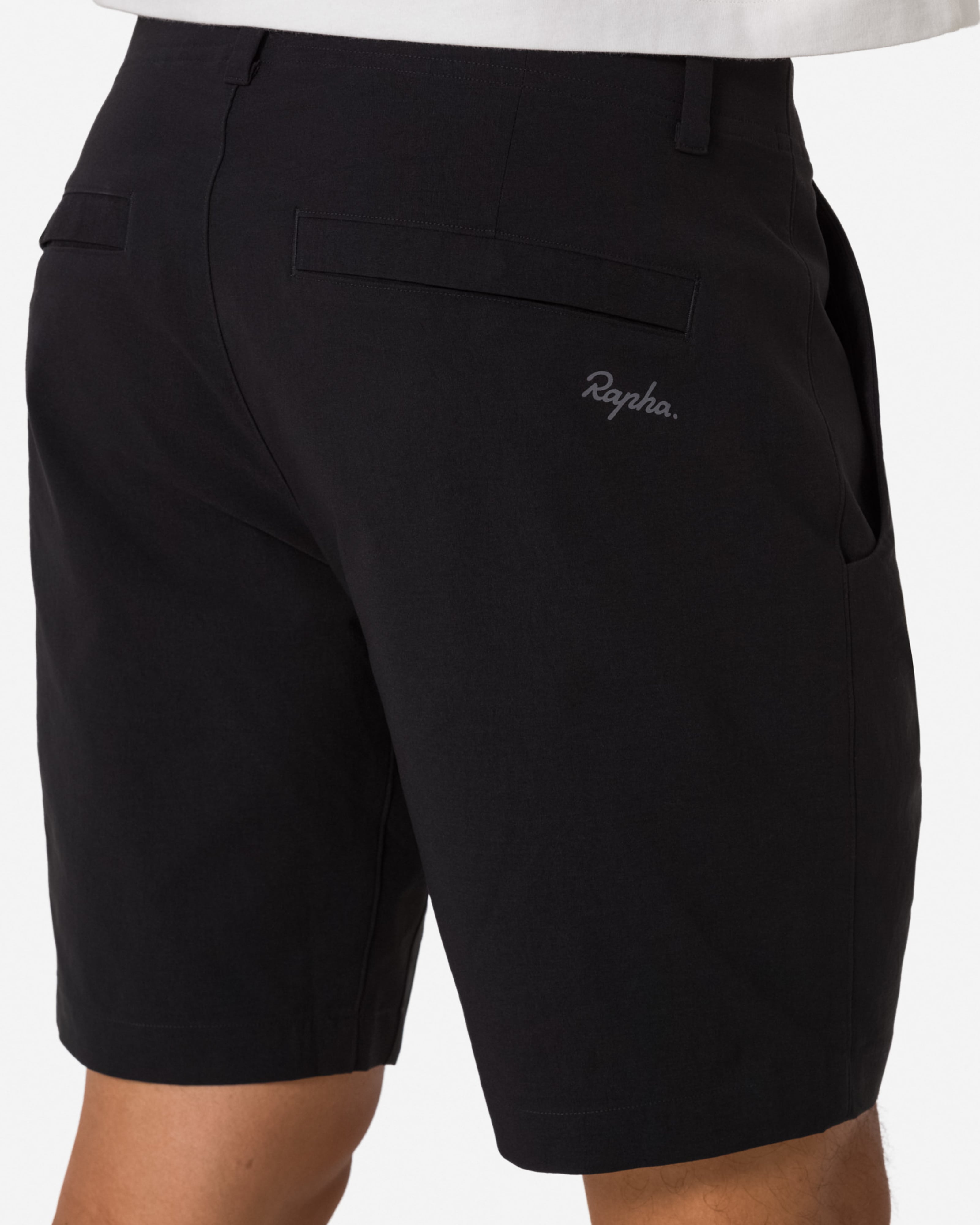 BQU01XX_BBA_Mens-Tech-Chino-