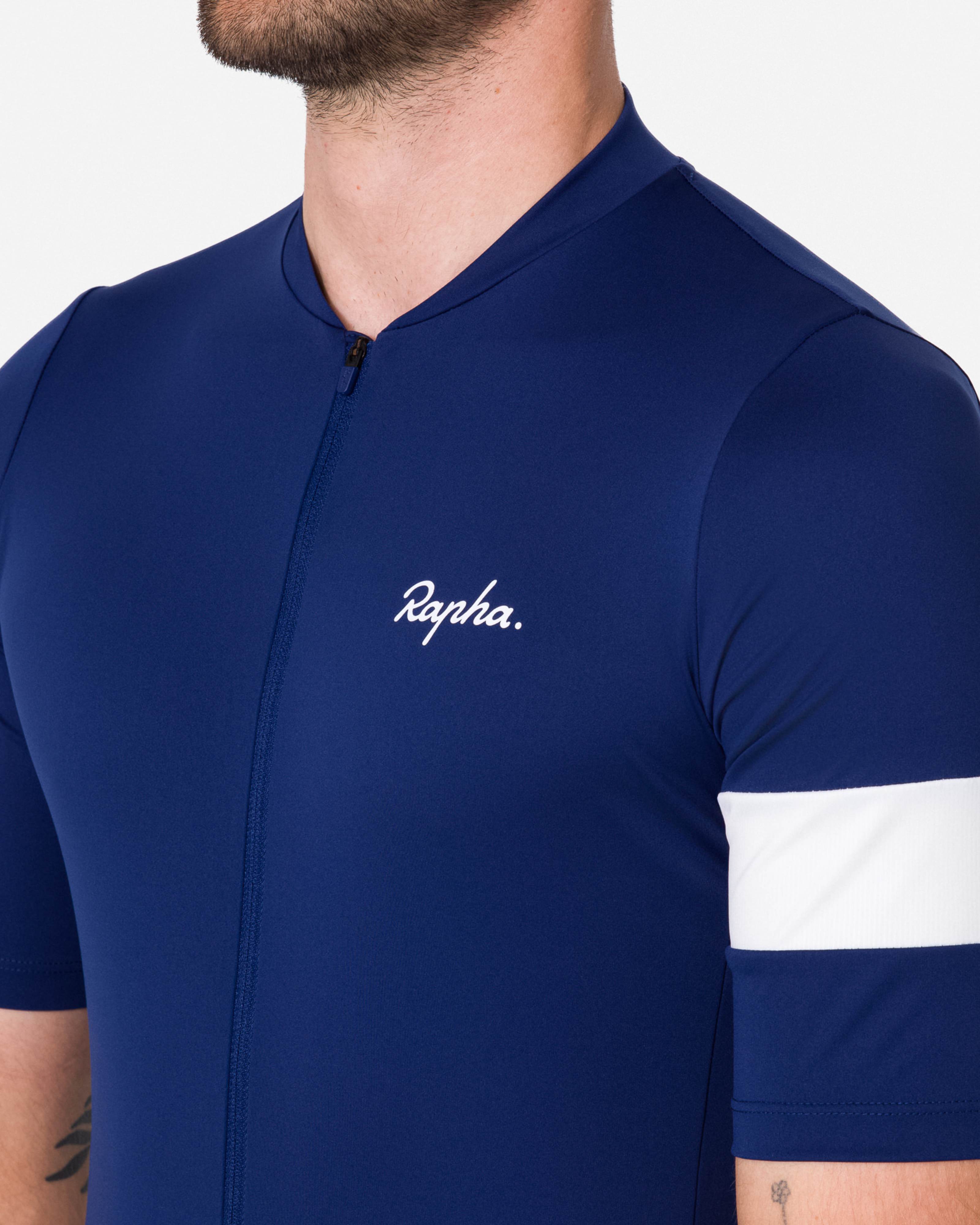 COR05XX_MBW_Mens-Core-