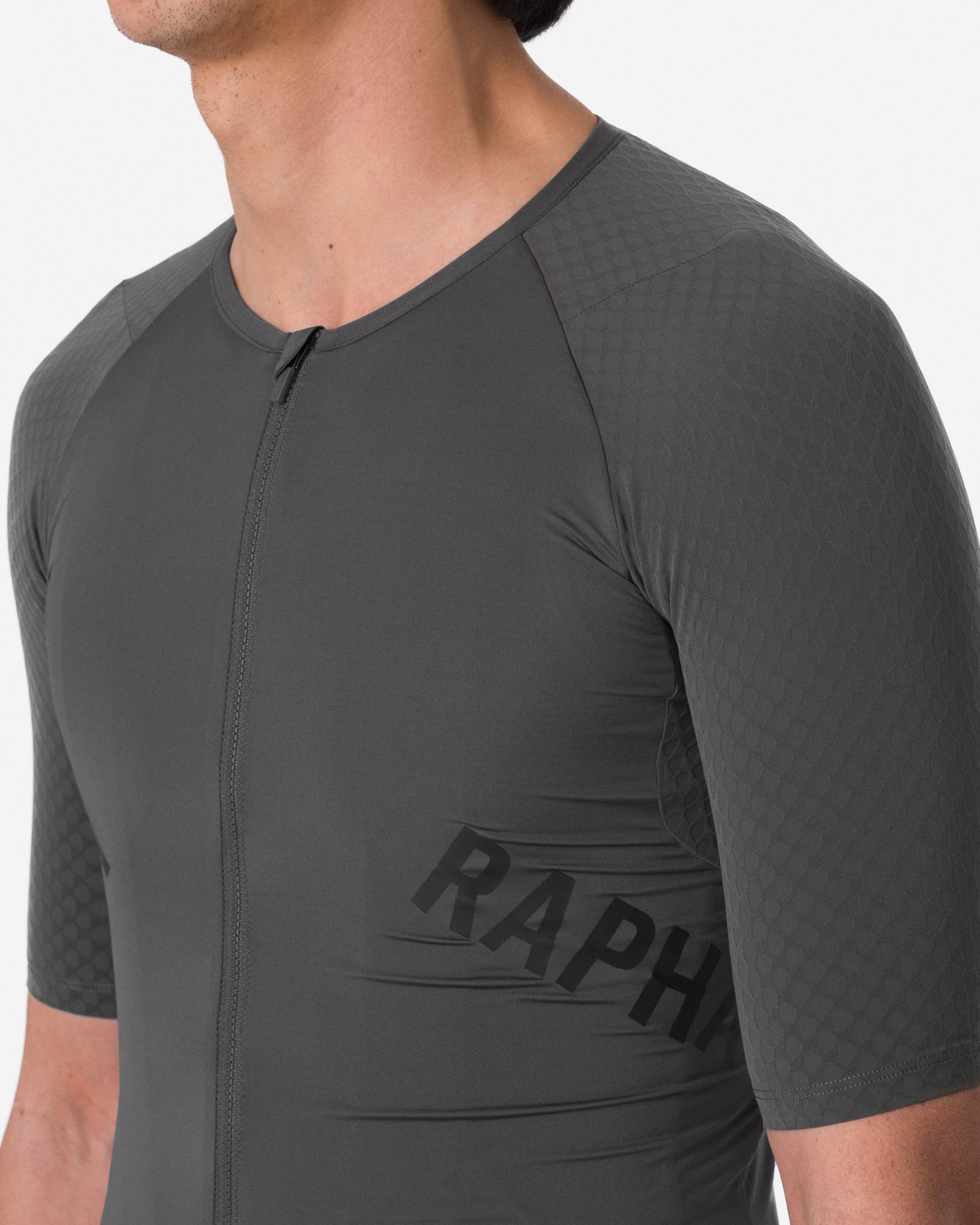 BEV01XX_UCA_Mens-Pro-Team-Aero