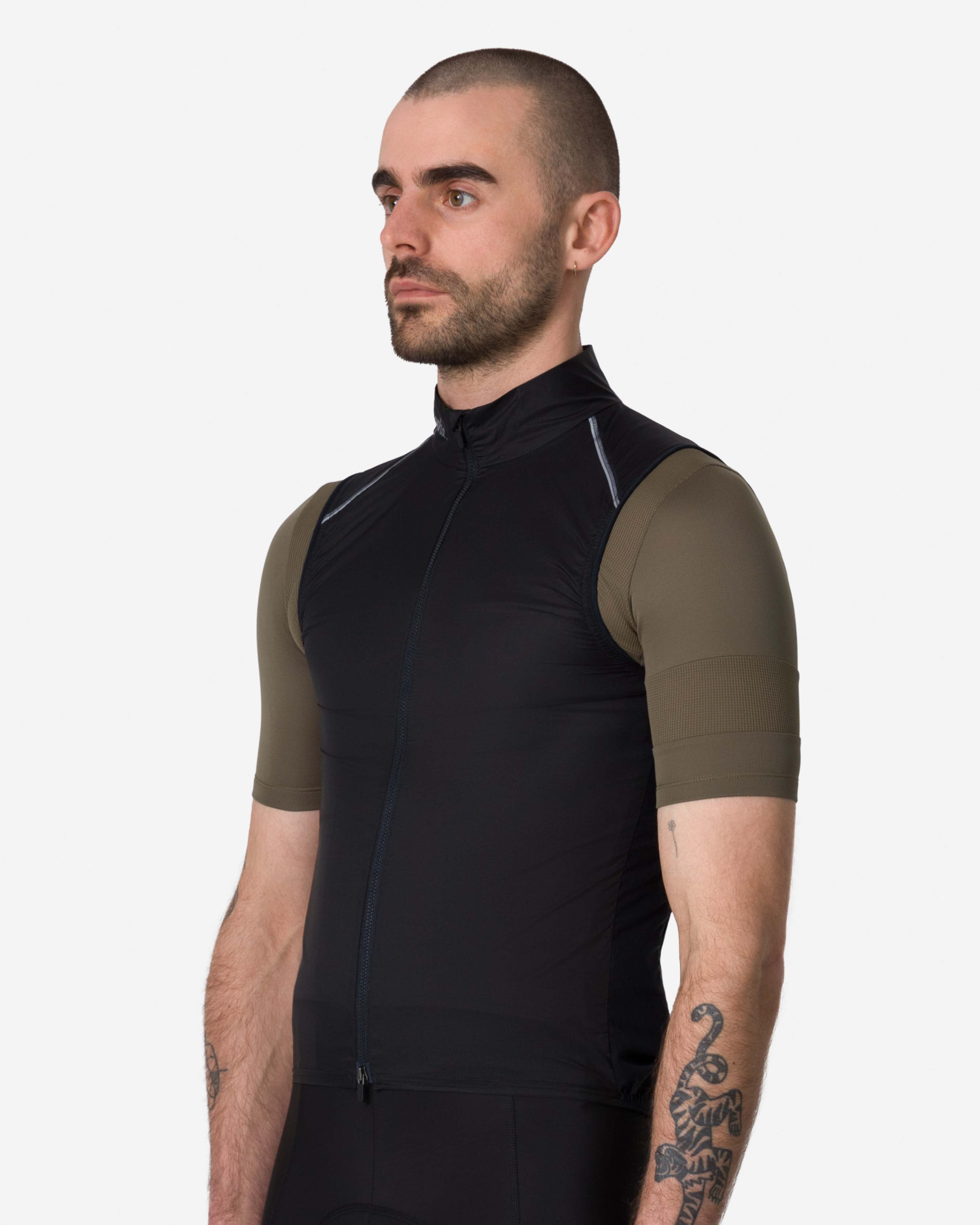 BUO01XX_AGR_Mens-Brevet-