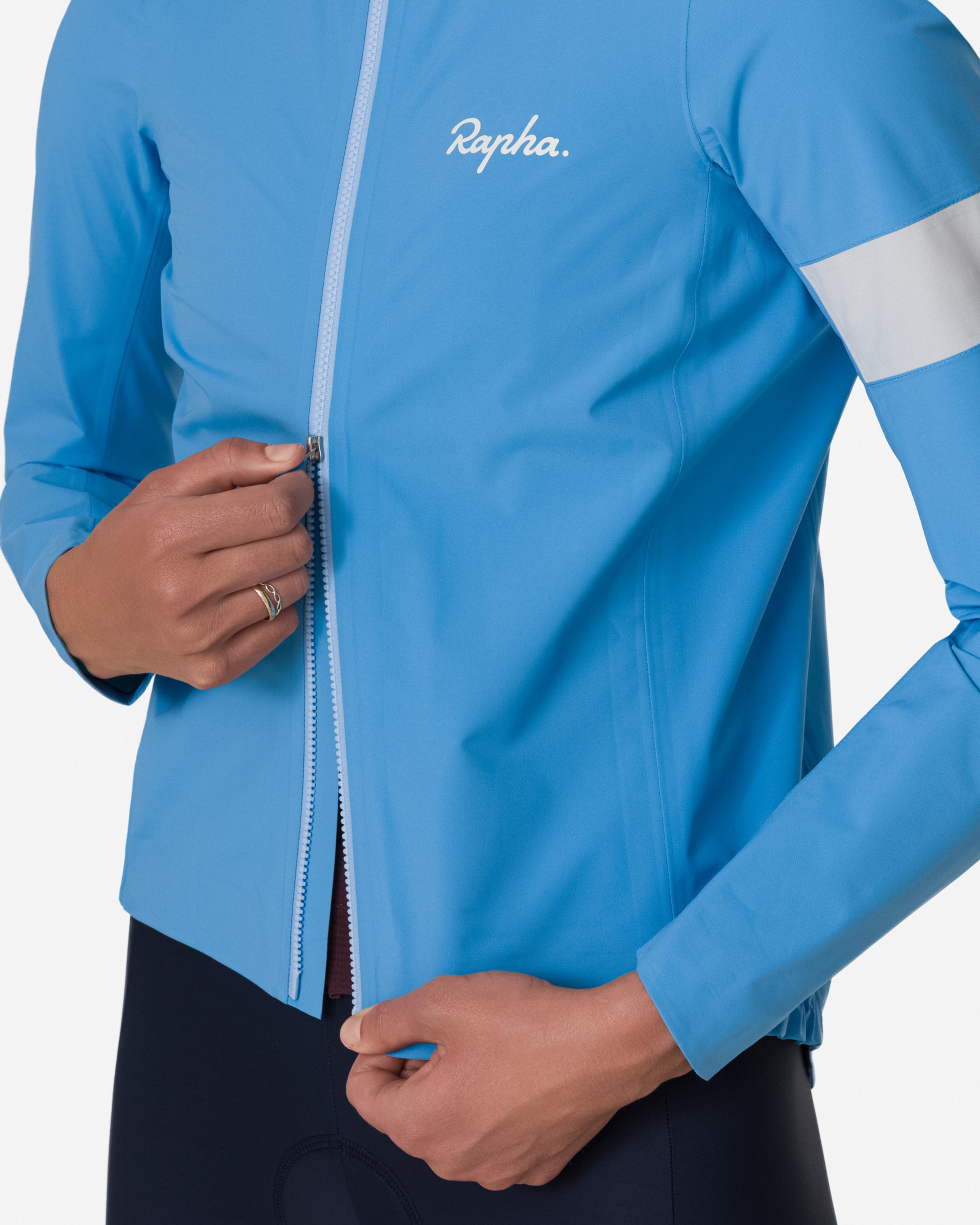 WCR04XX_ALD_Womens-Core-Rain-