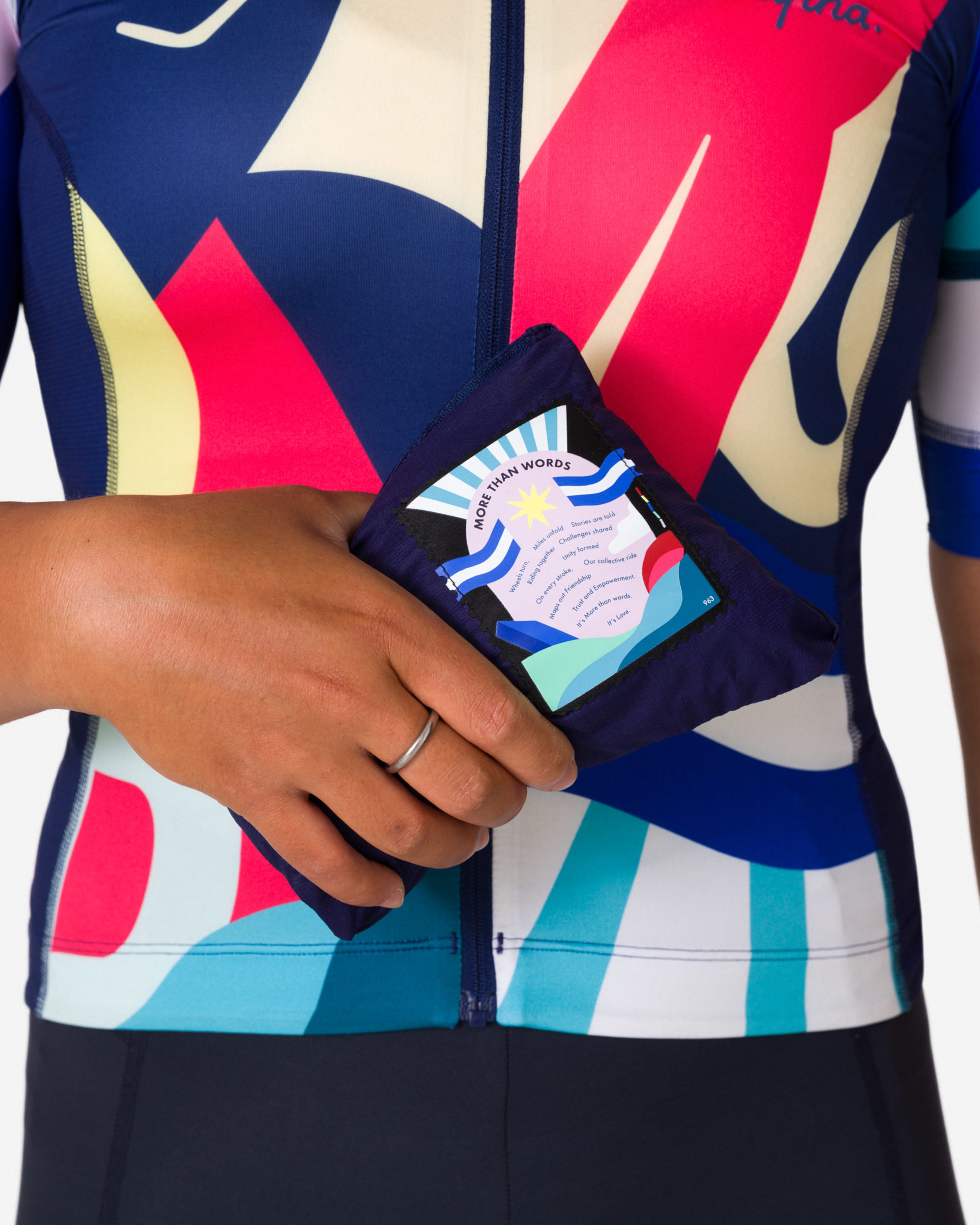 W100 Women's Rapha Wind Jacket - Kelly Anna | Rapha